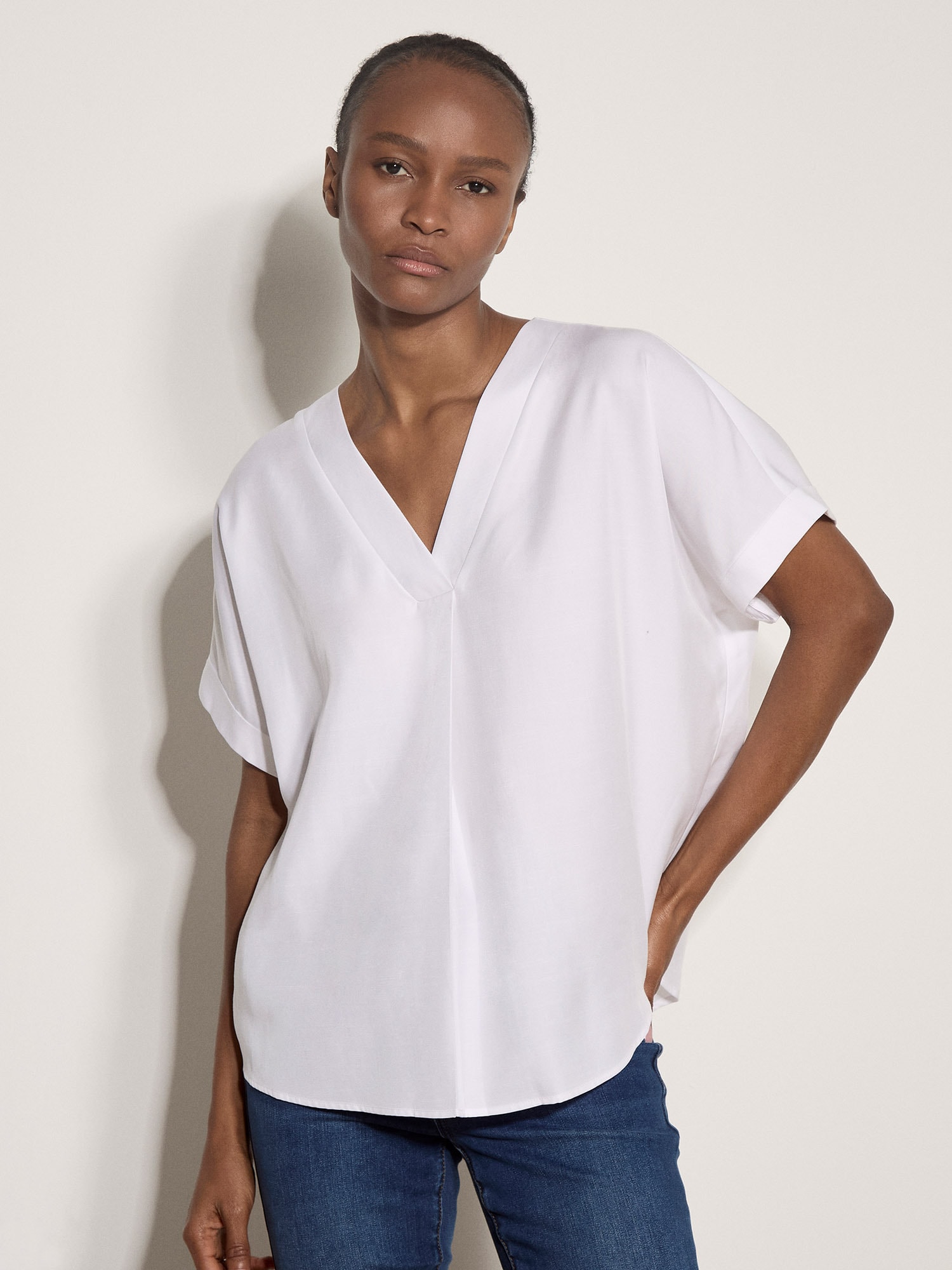Apricot Shirtbluse "Plissierte Bluse" mit V-Ausschnitt