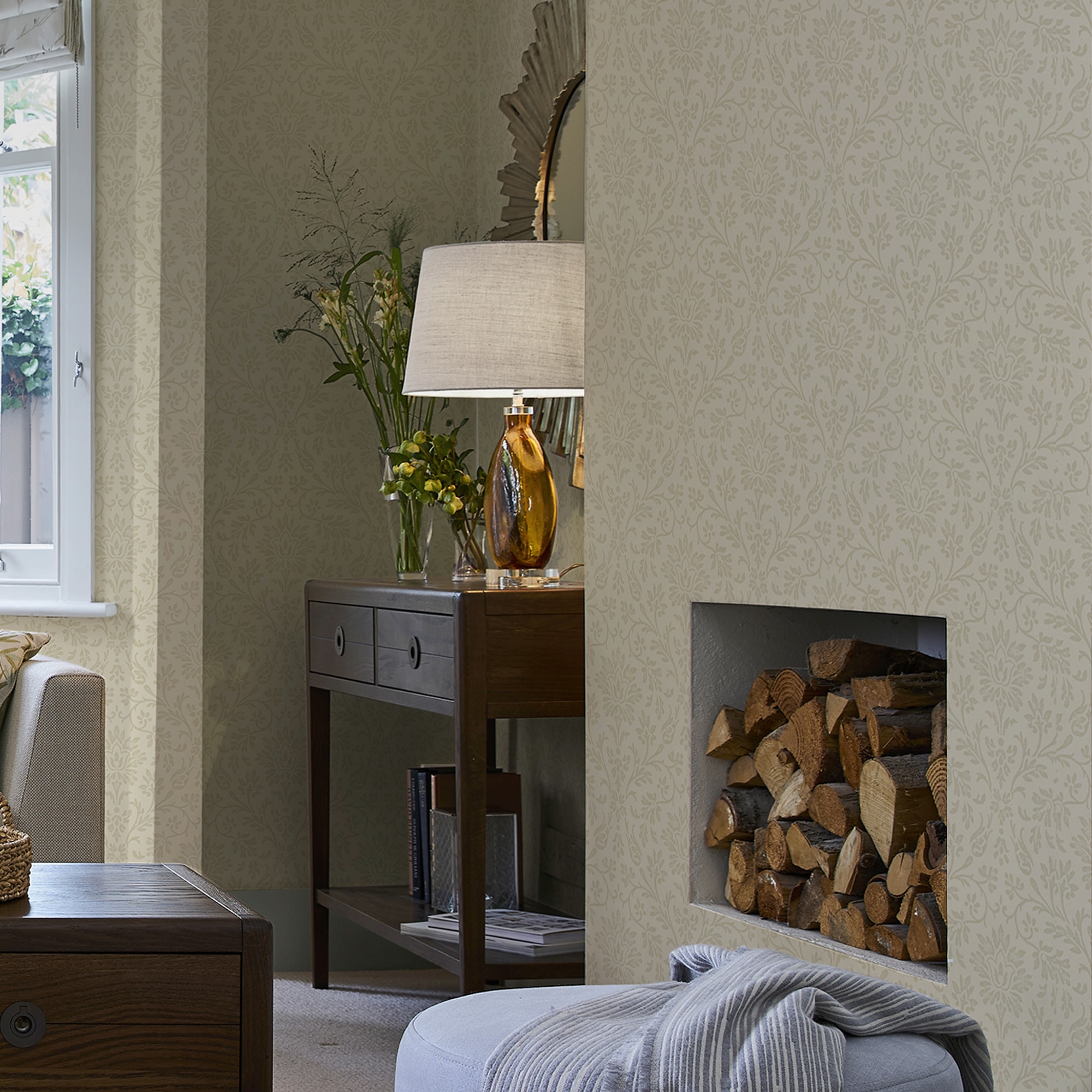 LAURA ASHLEY Vliestapete »Annecy natur«, FSC® zertifiziert, mit lebhaftem Druck, 10 Meter Länge