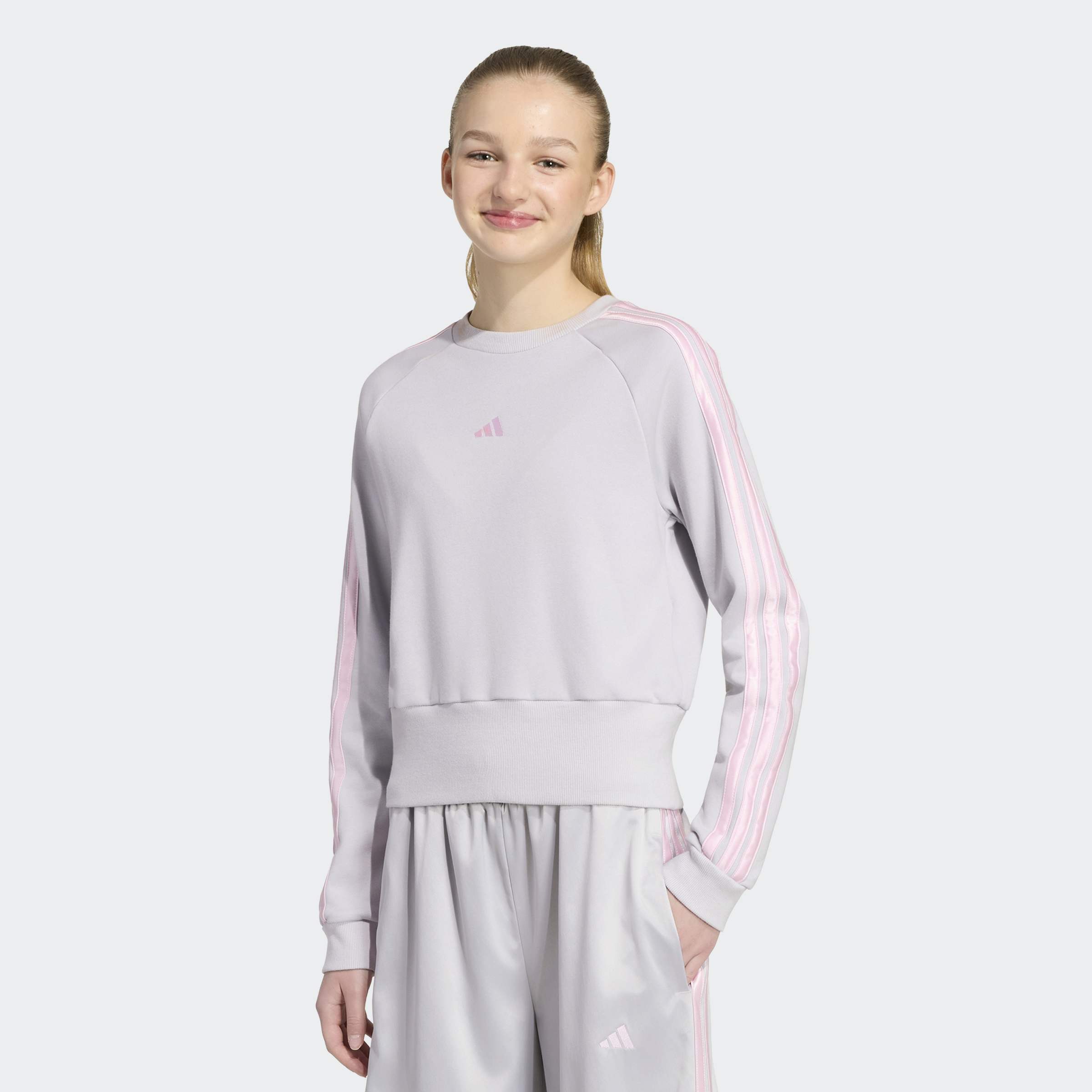 adidas Sportswear Sweatshirt "SATIN"