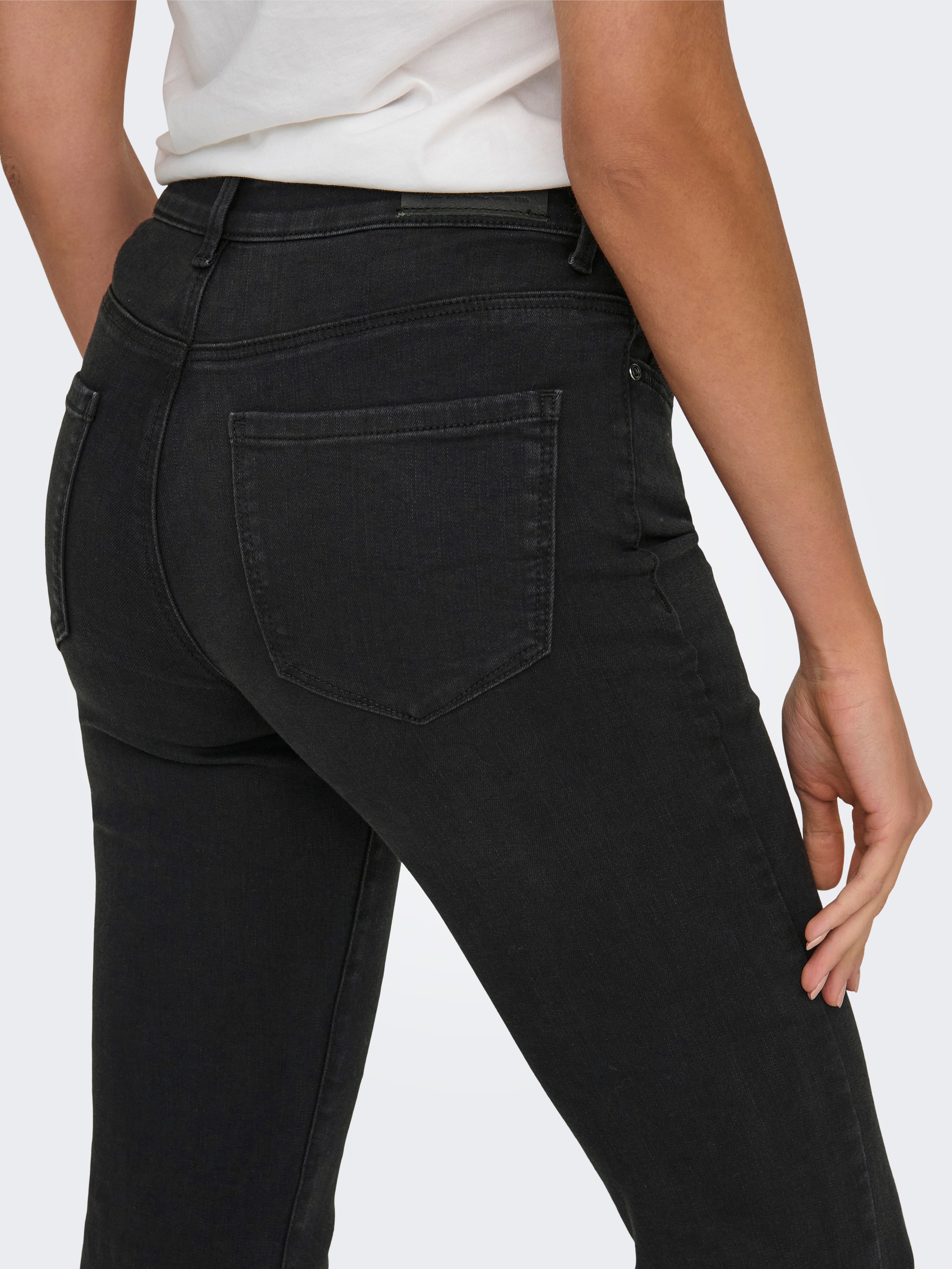 ONLY Bootcut-Jeans "ONLLUSH MW RETRO FLARED DNM" günstig online kaufen