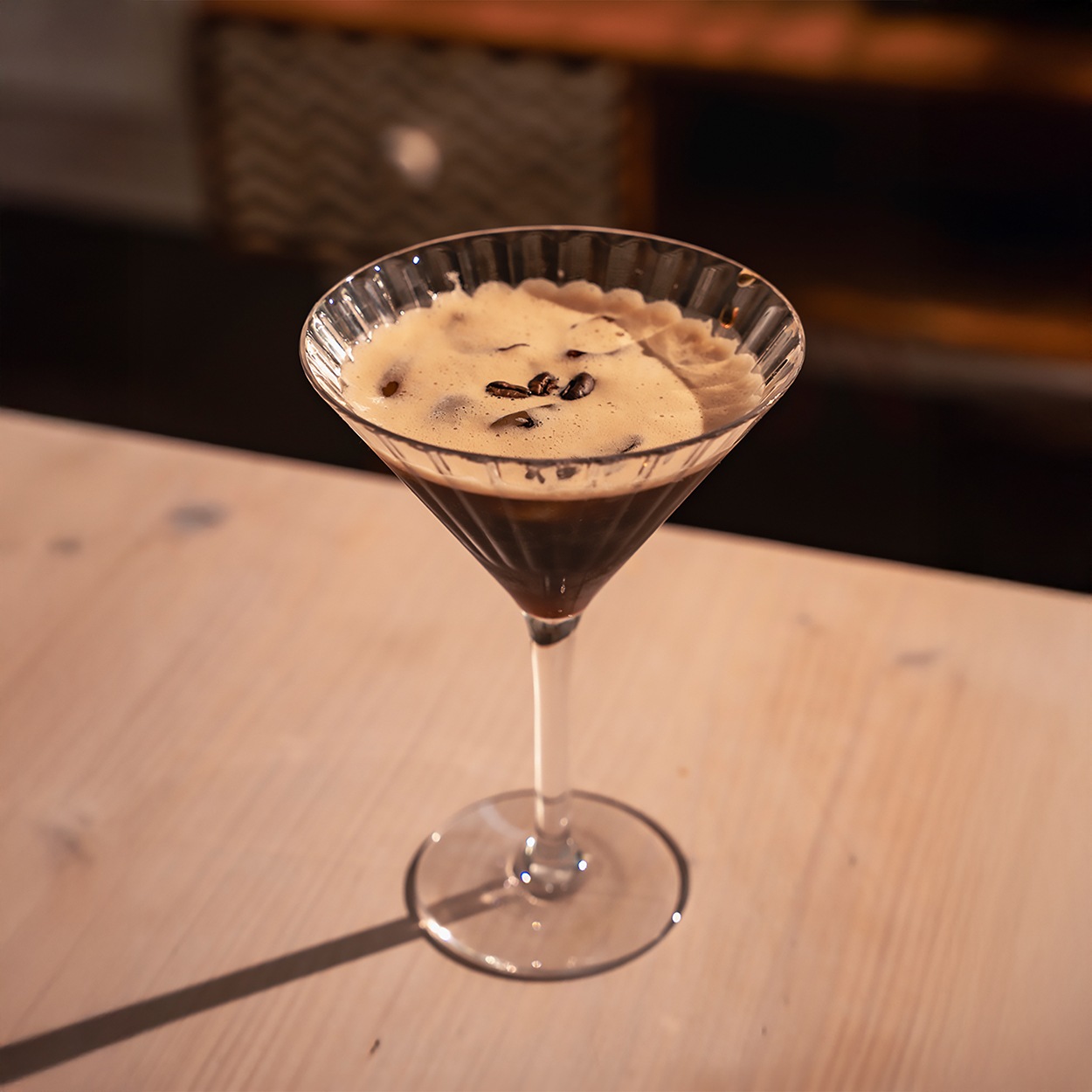 Thumbnail - APS Martiniglas "PERFECTION, 200 ml, aus Tritan-Kunststoff" elegante Trinkbecher in Glasoptik – ideal für stilvollen Gen...