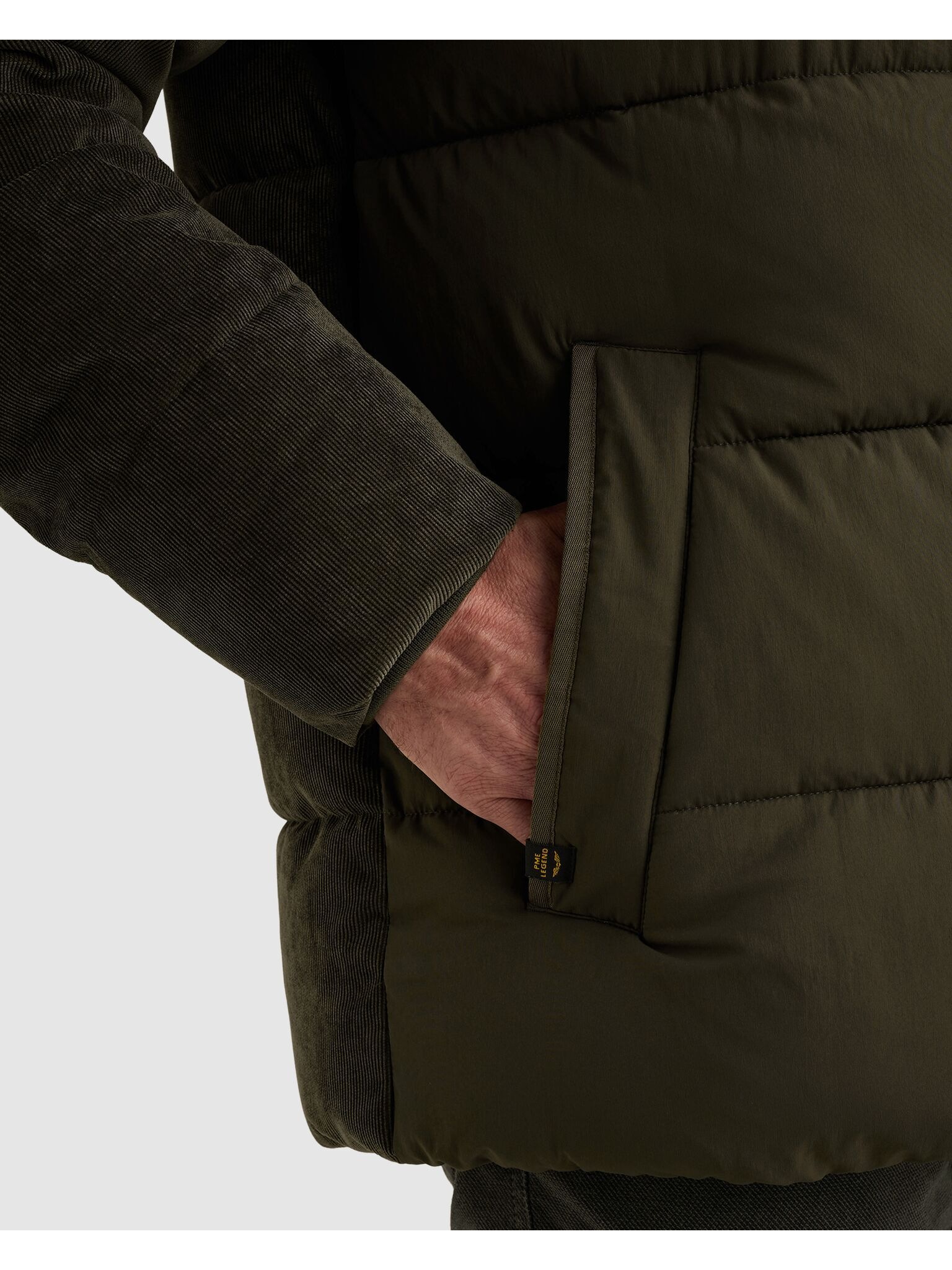 PME LEGEND Winterjacke »GOBBLER Mix fabrics« ohne Kapuze wasserabweisender Materialmix sorgt für zusätzliche Struktur