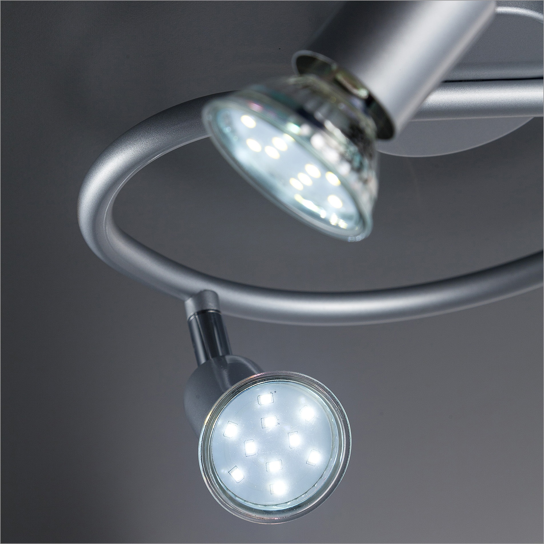 B.K.Licht LED Deckenspots, 3 flammig-flammig, LED Deckenleuchte Deckenlampe, schwenkbar, 3 x 3 Watt 250 Lumen 3.000K