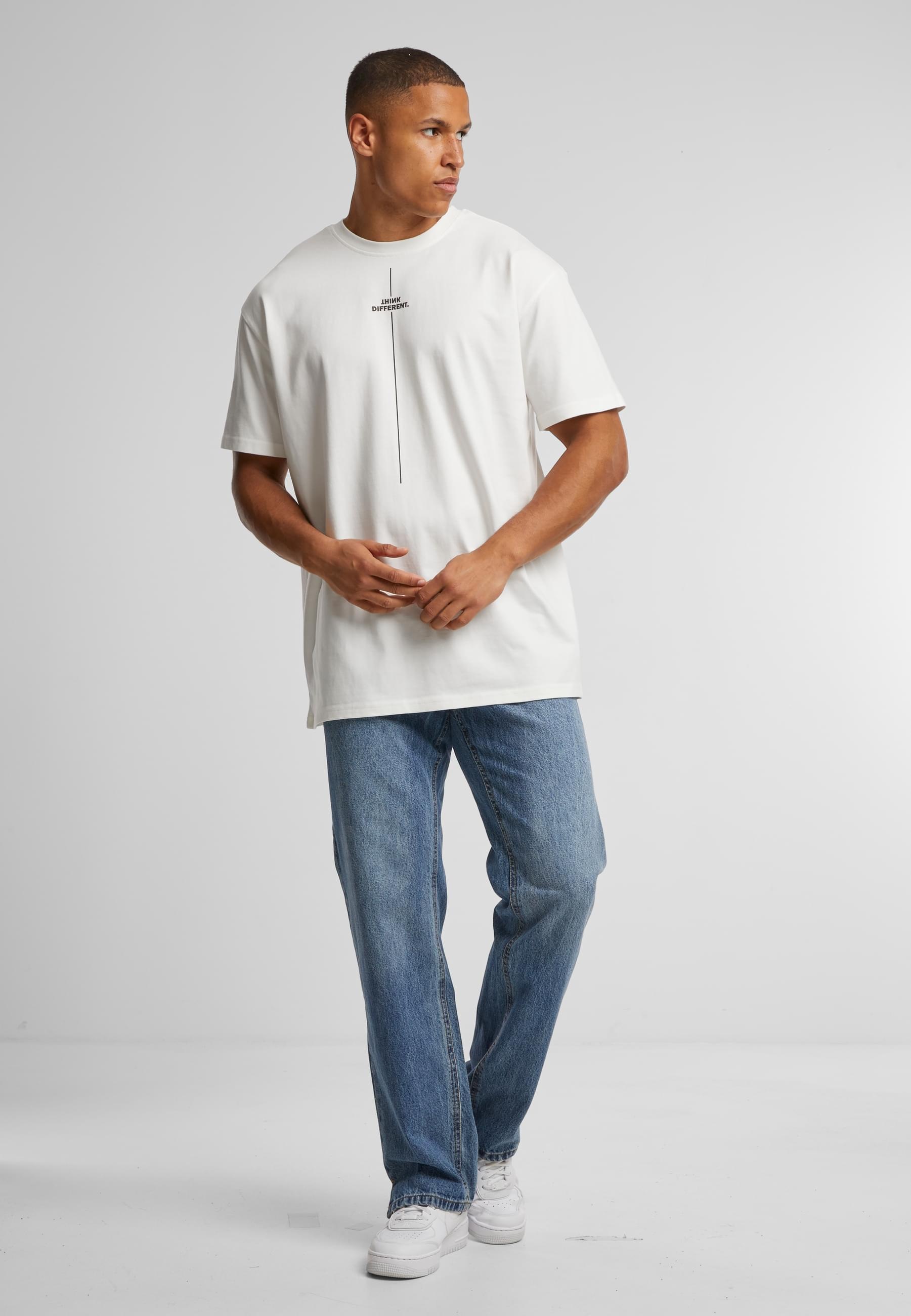 Merchcode T-Shirt »Merchcode Herren Think Different Heavy Oversized Tee«, (1 tlg.)