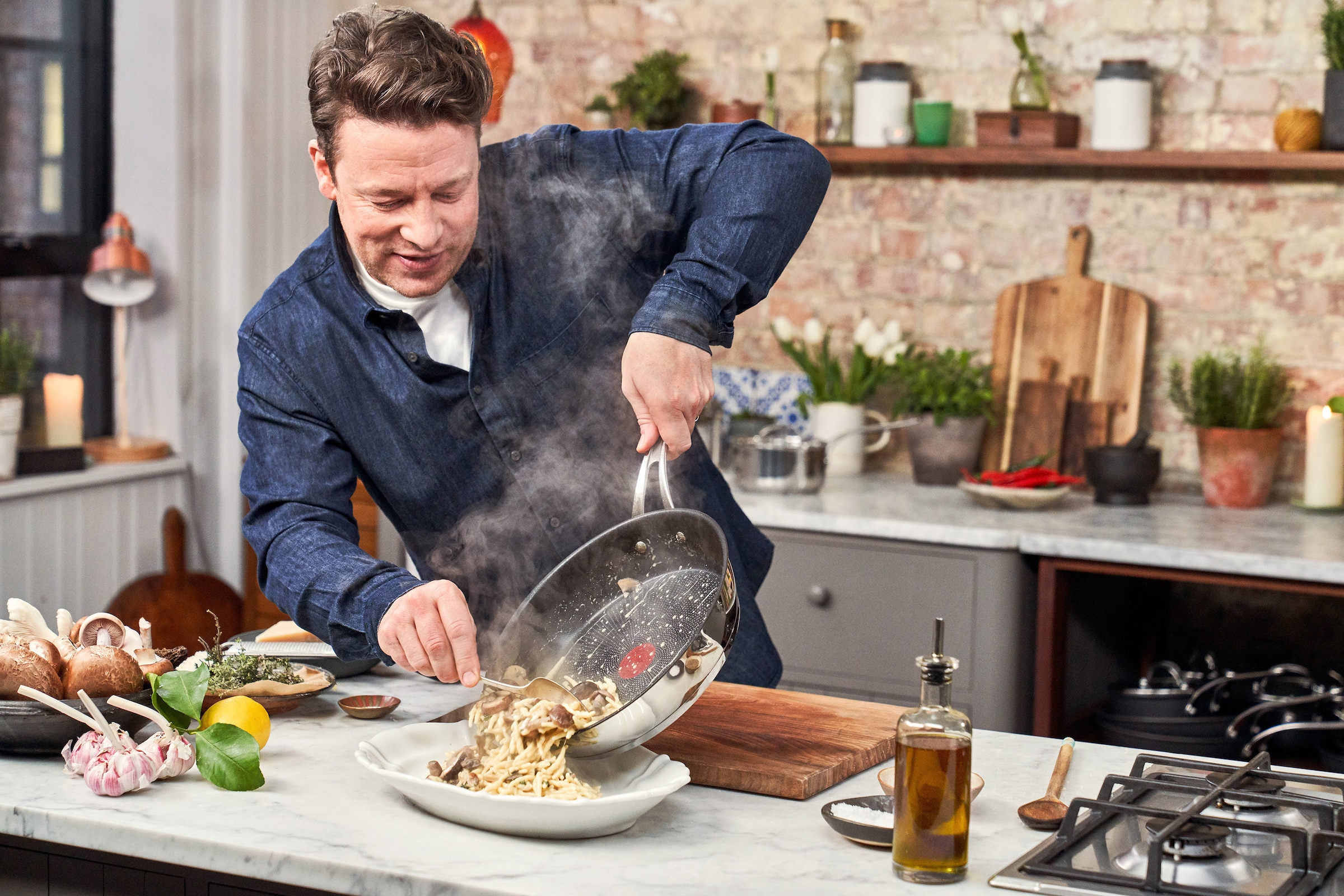 Tefal Bratpfanne »Jamie BAUR | »Jamie Oliver Cooks mit Classic« Set cm 28 Oliver Kochmesser« im kaufen