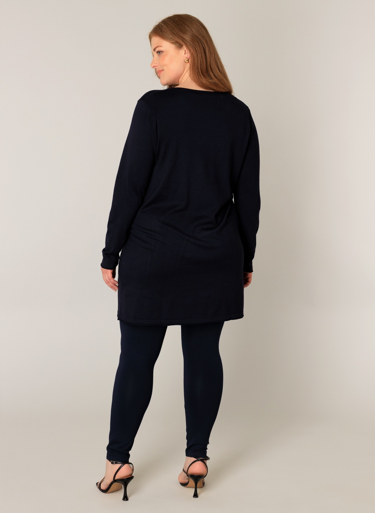 Base Level Curvy V-Ausschnitt-Pullover "BAS-ANINE-LONG", Feinstrick-Qualitä günstig online kaufen