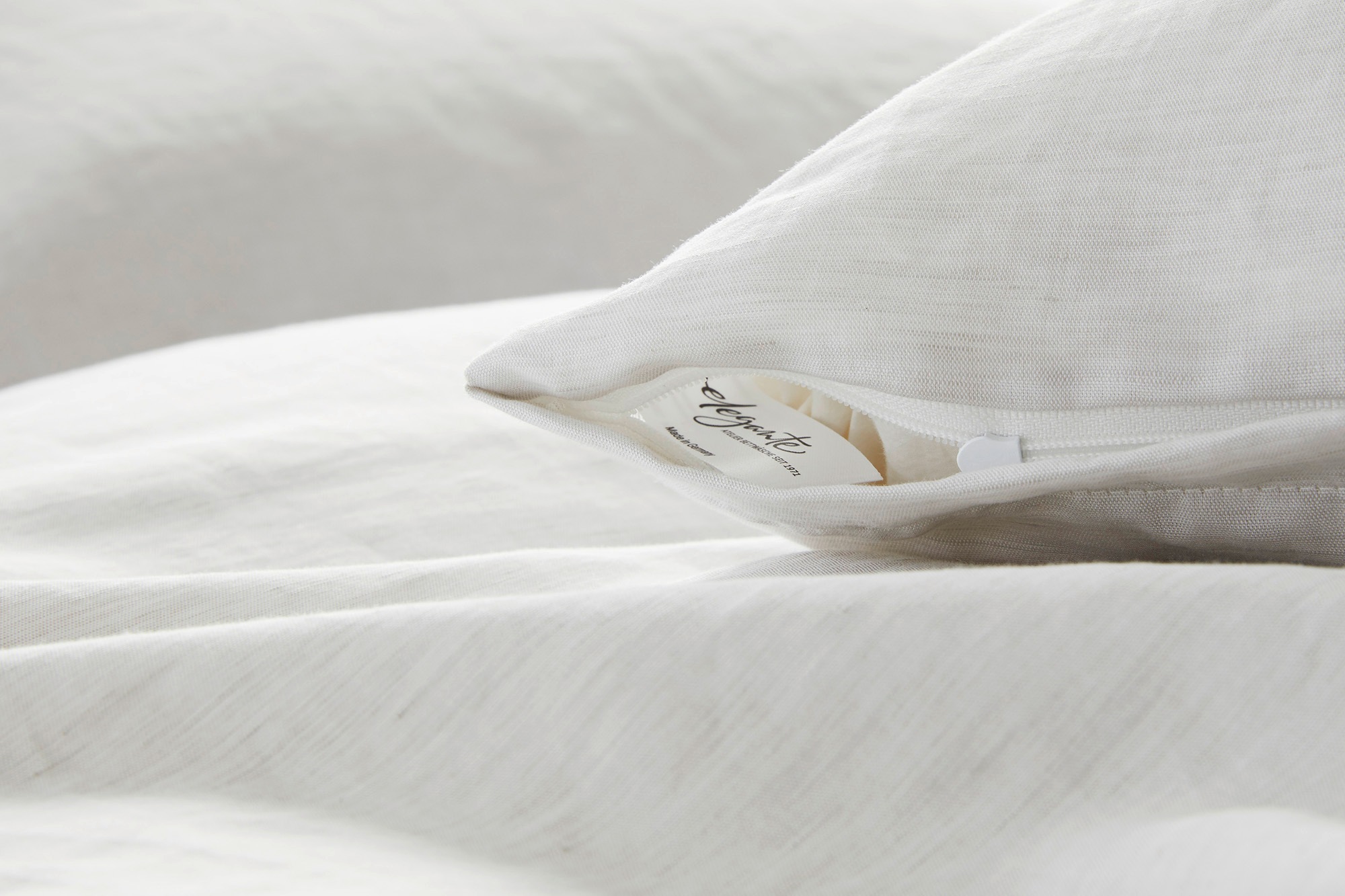 Elegante Bettwäsche "Breezee" 2 Stk. angenehmes Hautgefühl günstig online kaufen