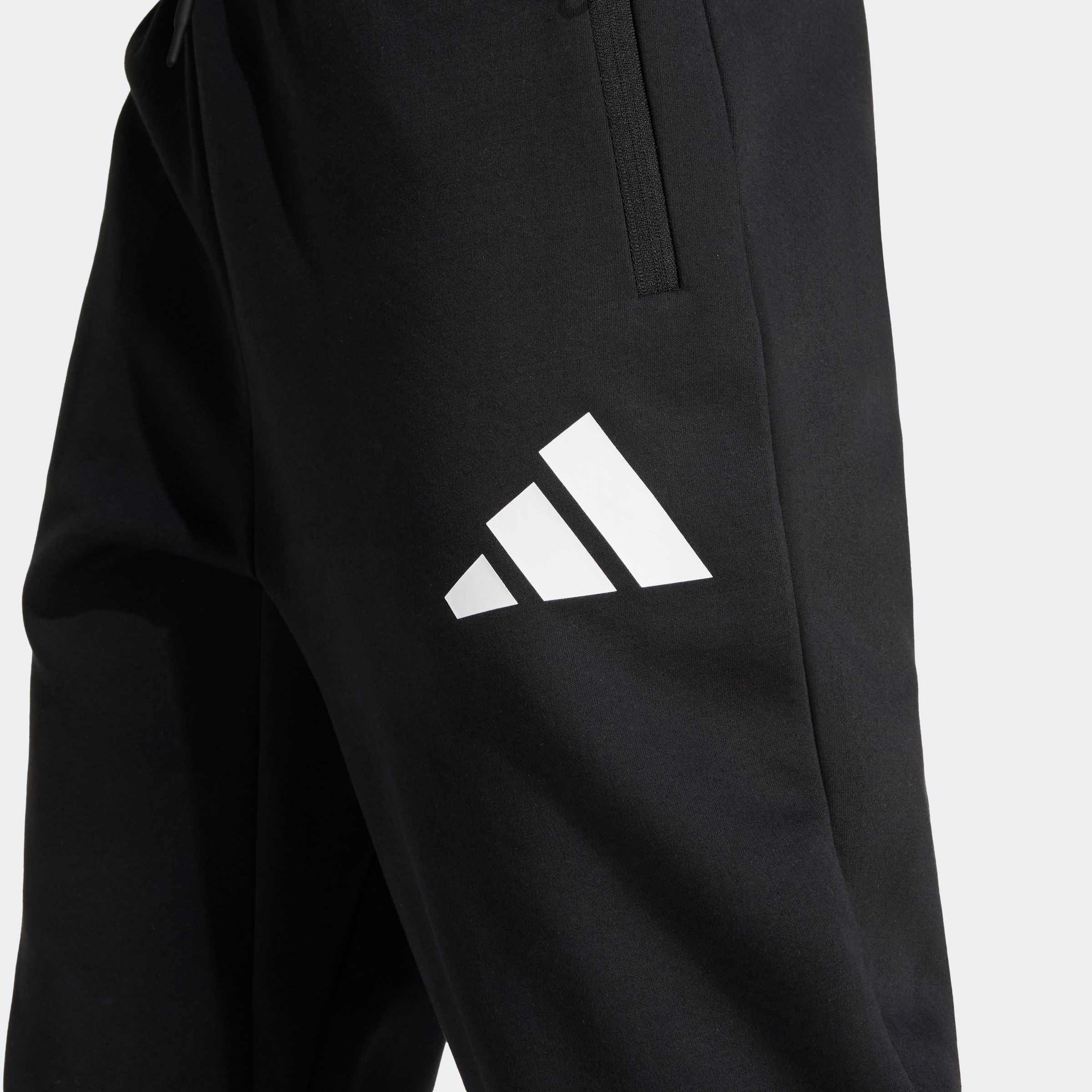 adidas Sportswear Sporthose »W Z.N.E. PT«, (1 tlg.)