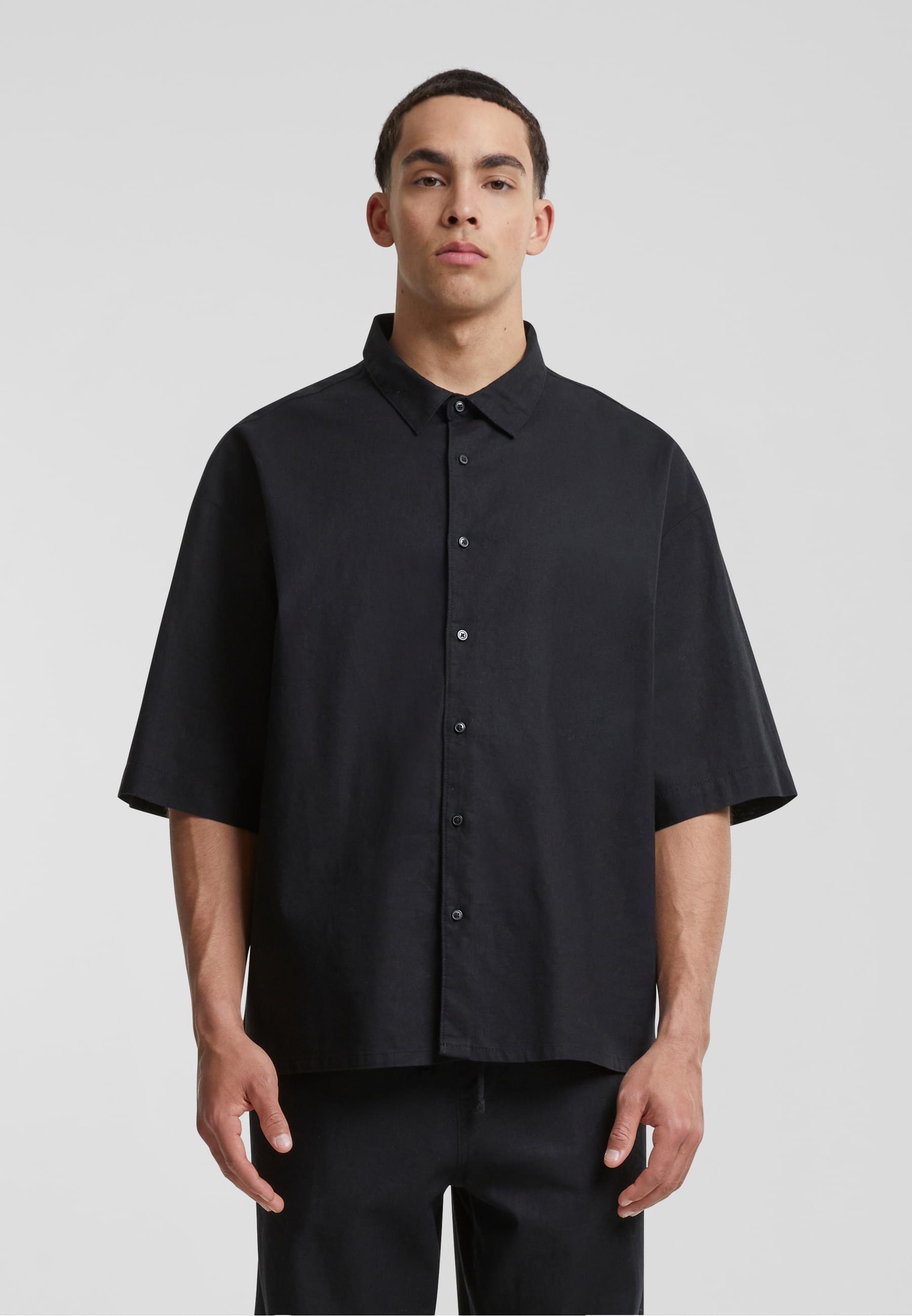 URBAN CLASSICS Langarmhemd »Urban Classics Herren Boxy Cotton Linen Shirt«, (1 tlg.)