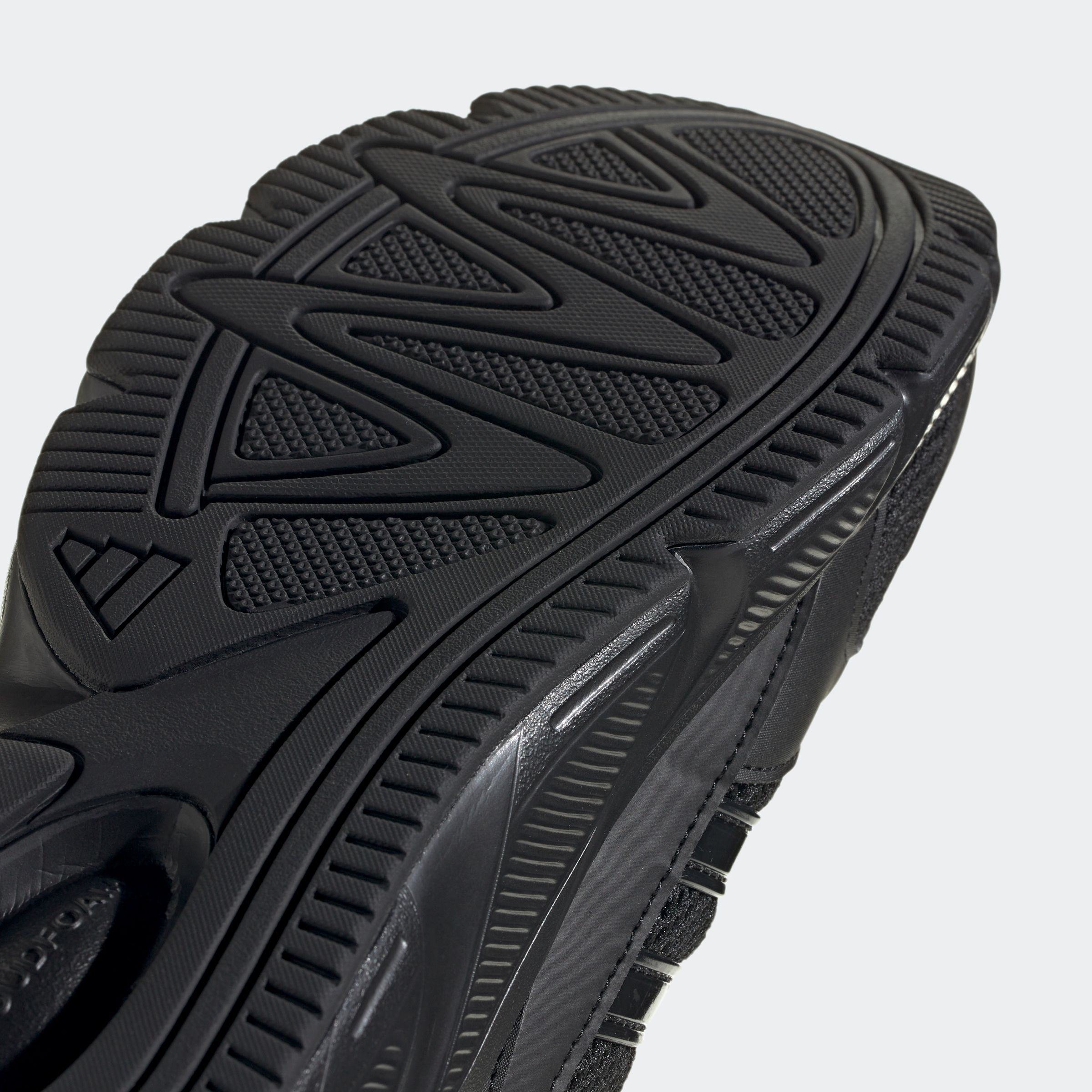 adidas Sportswear Sneaker »CRAZYCHAOS 2000«, inspiriert vom Design des adidas RESPONSE CL
