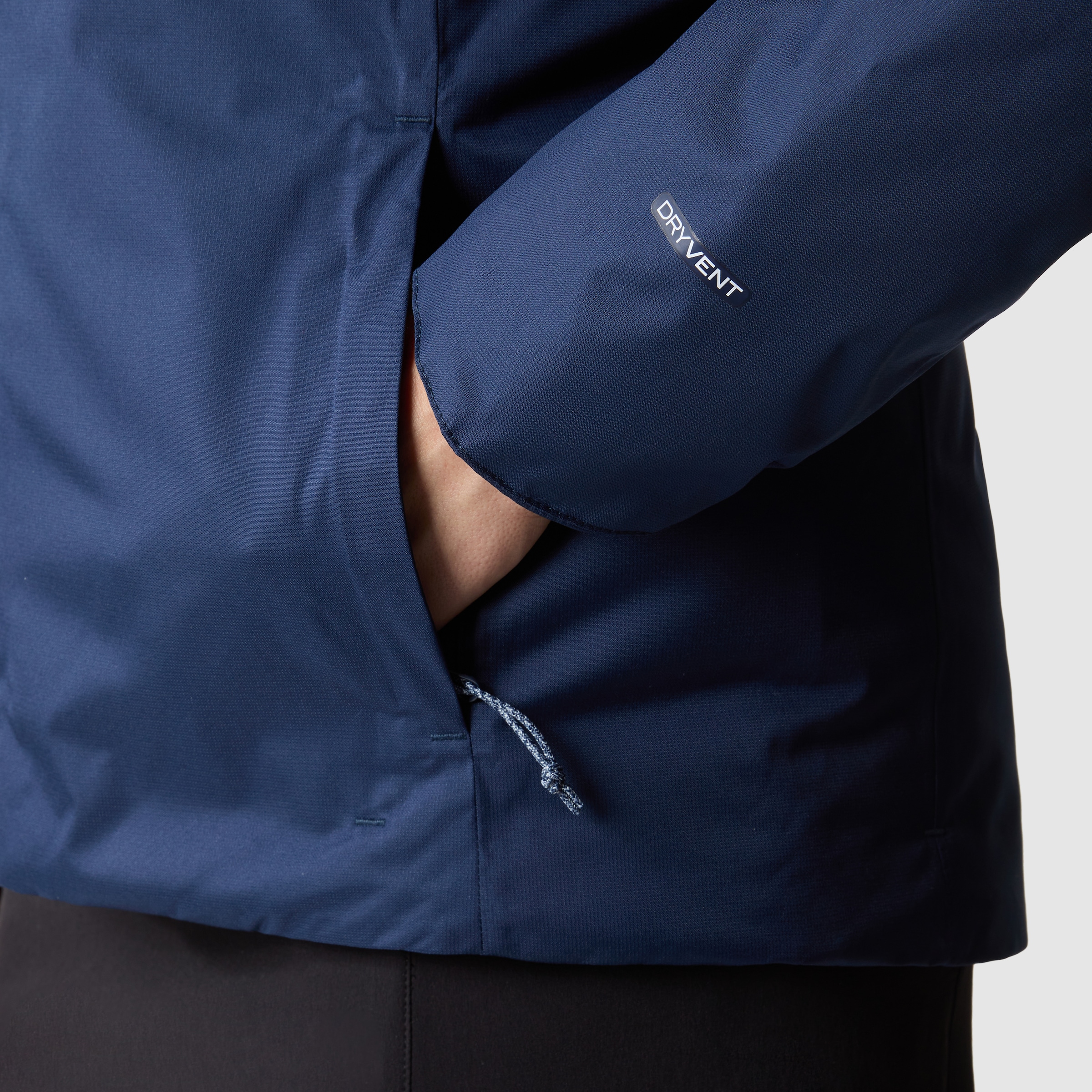 The North Face Funktionsjacke »W QUEST INSULATED JACKET«, mit Kapuze, mit Logodruck