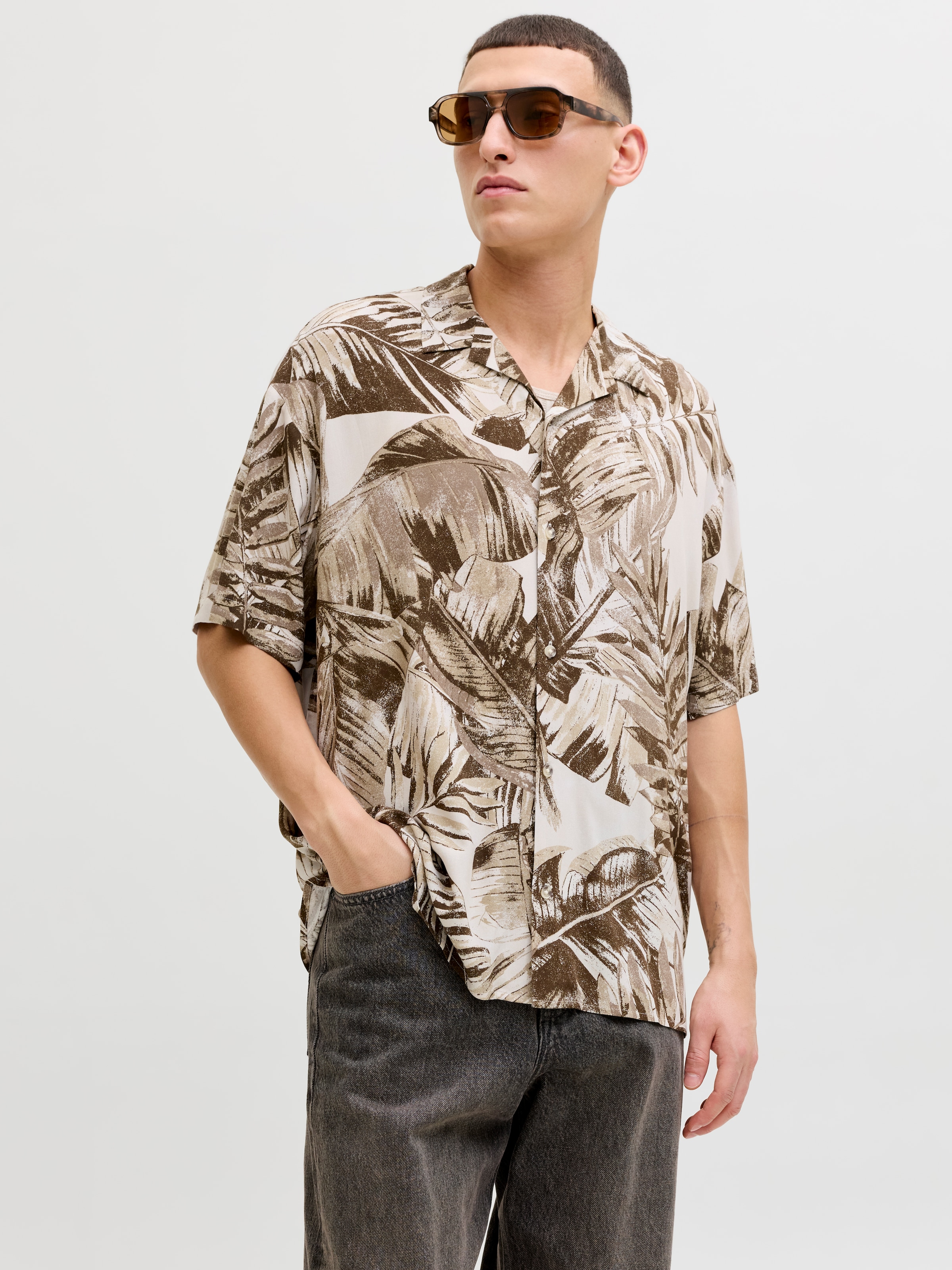 Jack & Jones Kurzarmhemd "JJEJEFF RESORT AOP SHIRT S/S LN" günstig online kaufen