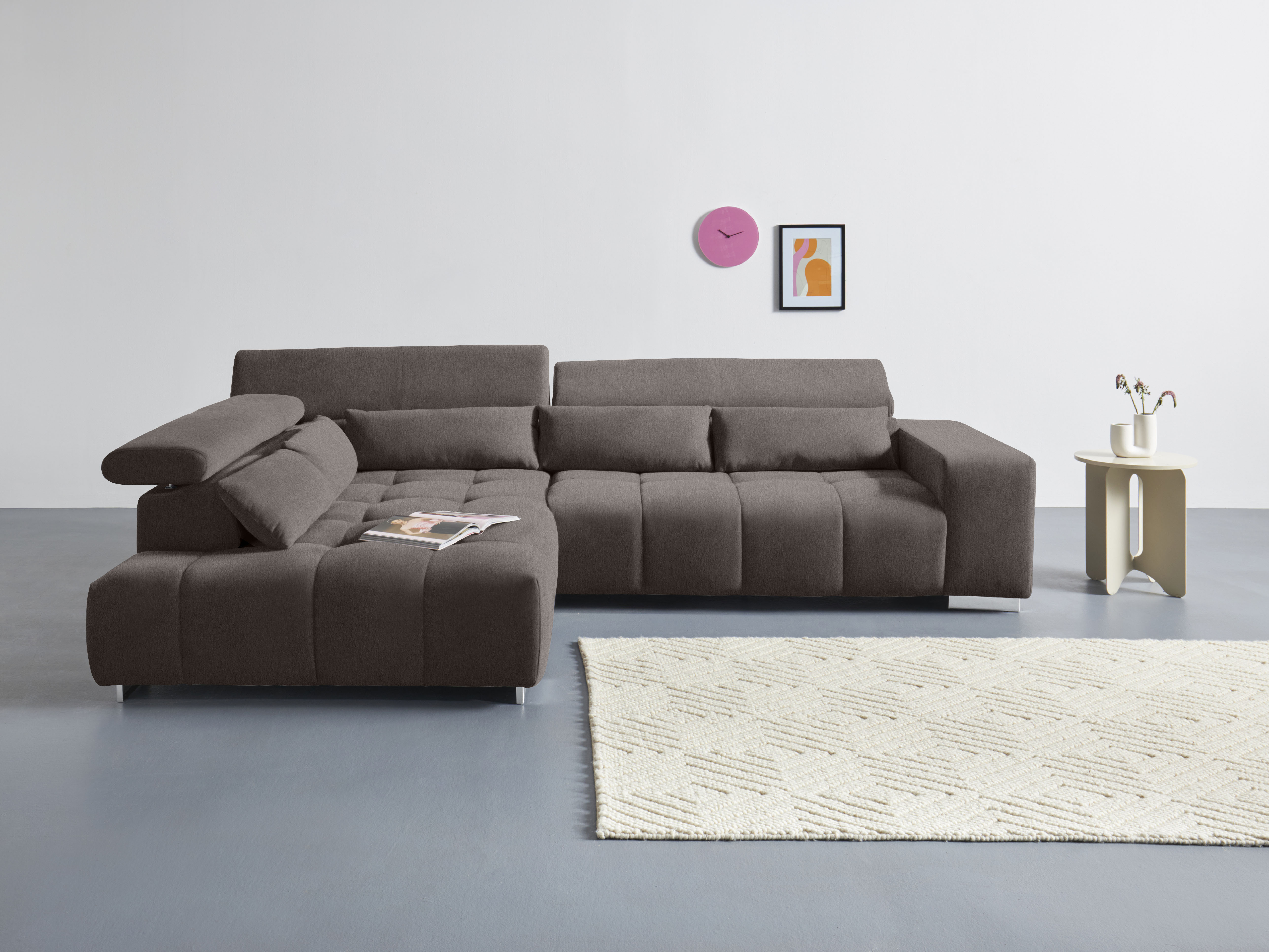 COTTA Ecksofa "Orion L-Form, B: 310 cm, moderne Steppung, bequeme Wellenunterfederung" Kopfteilverstellung & 5 Nierenkissen