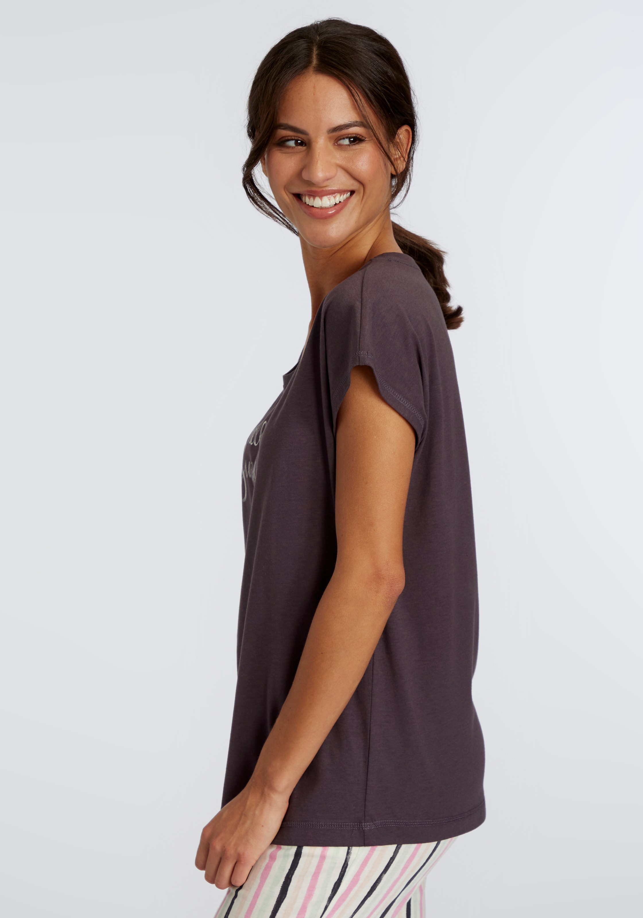 Vivance Dreams Pyjamaoberteil, mit Frontdruck