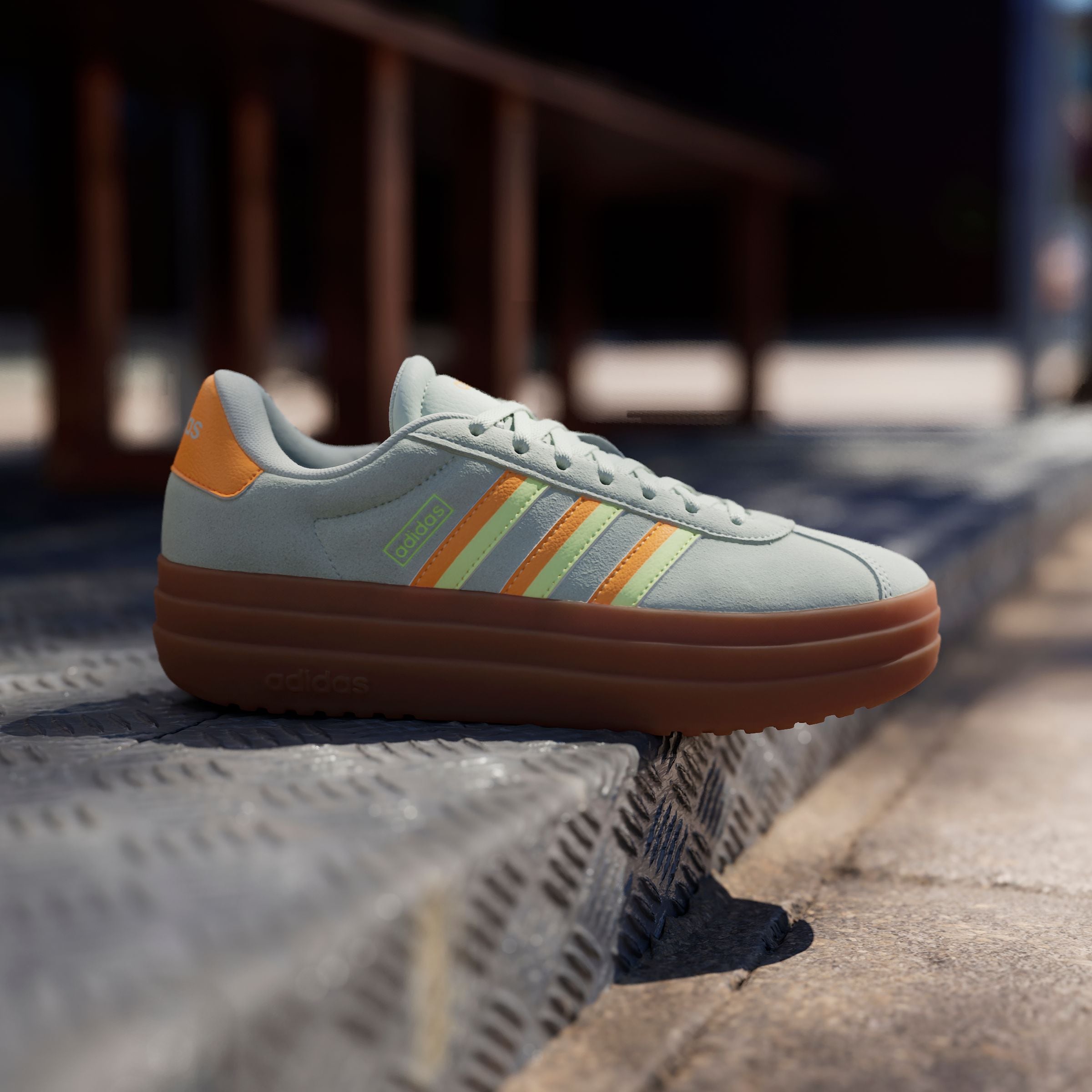 adidas Sportswear Sneaker »VL COURT BOLD«, Design auf den Spuren des adidas Gazelle Bold
