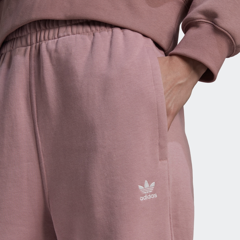 adidas Originals Sporthose »ADICOLOR ESSENTIALS FLEECE«, (1 tlg.)