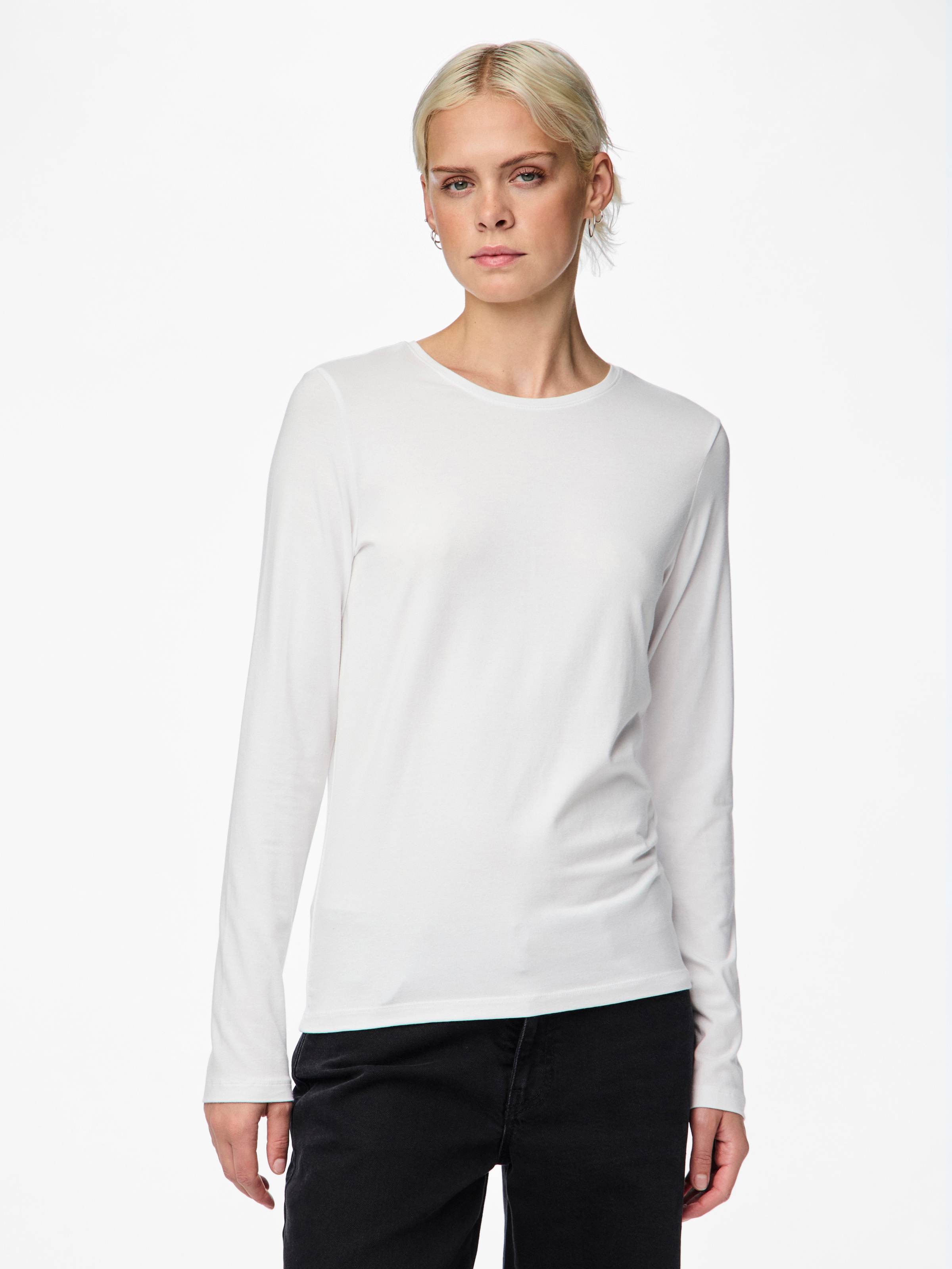 pieces Langarmshirt »PCSIRENE LS TEE JRS NOOS« Baumwollmischung, slim fit