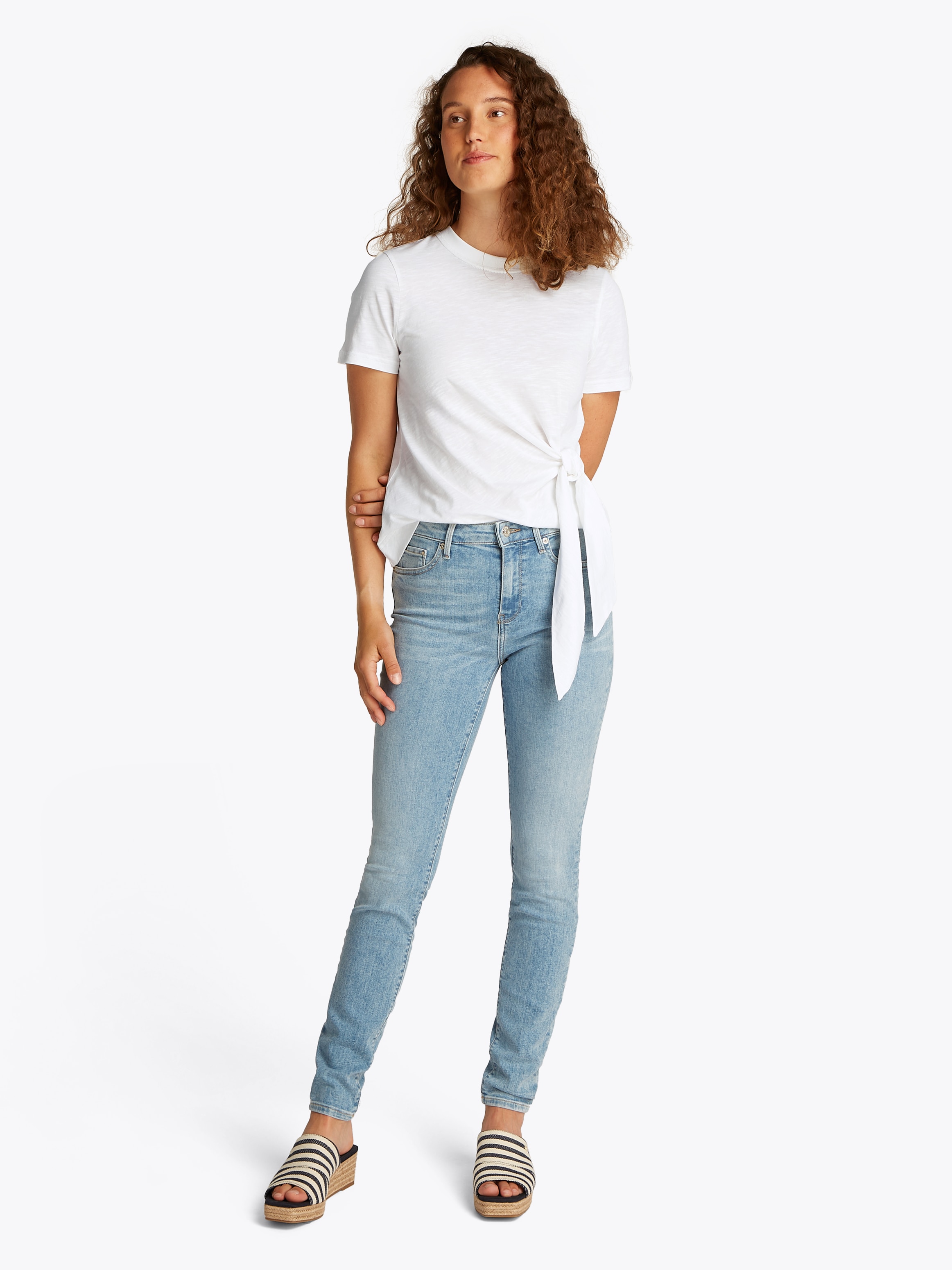 Tommy Hilfiger T-Shirt »KNOT BOAT-NK SS TEE«, in asymmetrischer Form