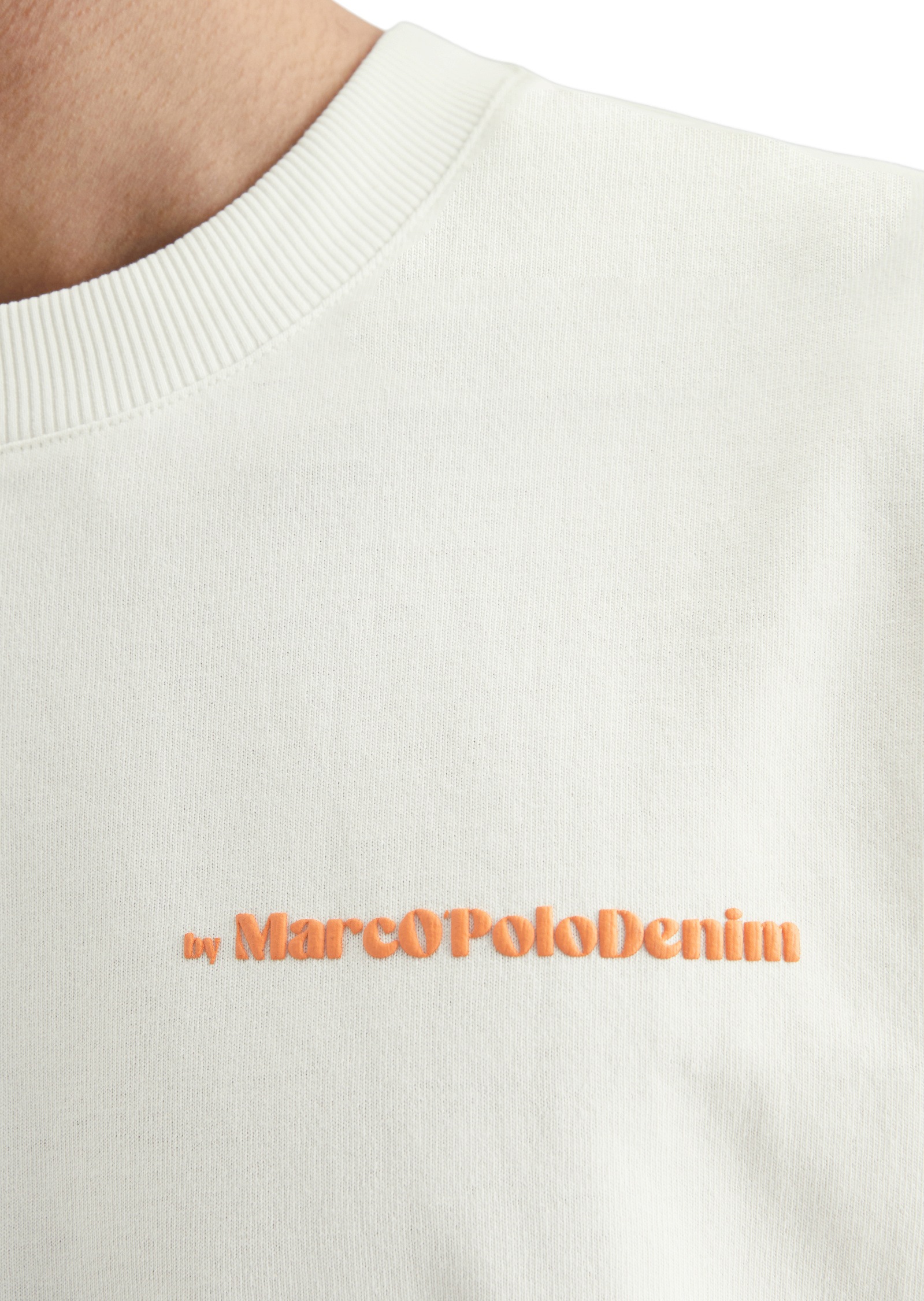 Marc O'Polo DENIM T-Shirt »mit erhabenem Rückenprint«