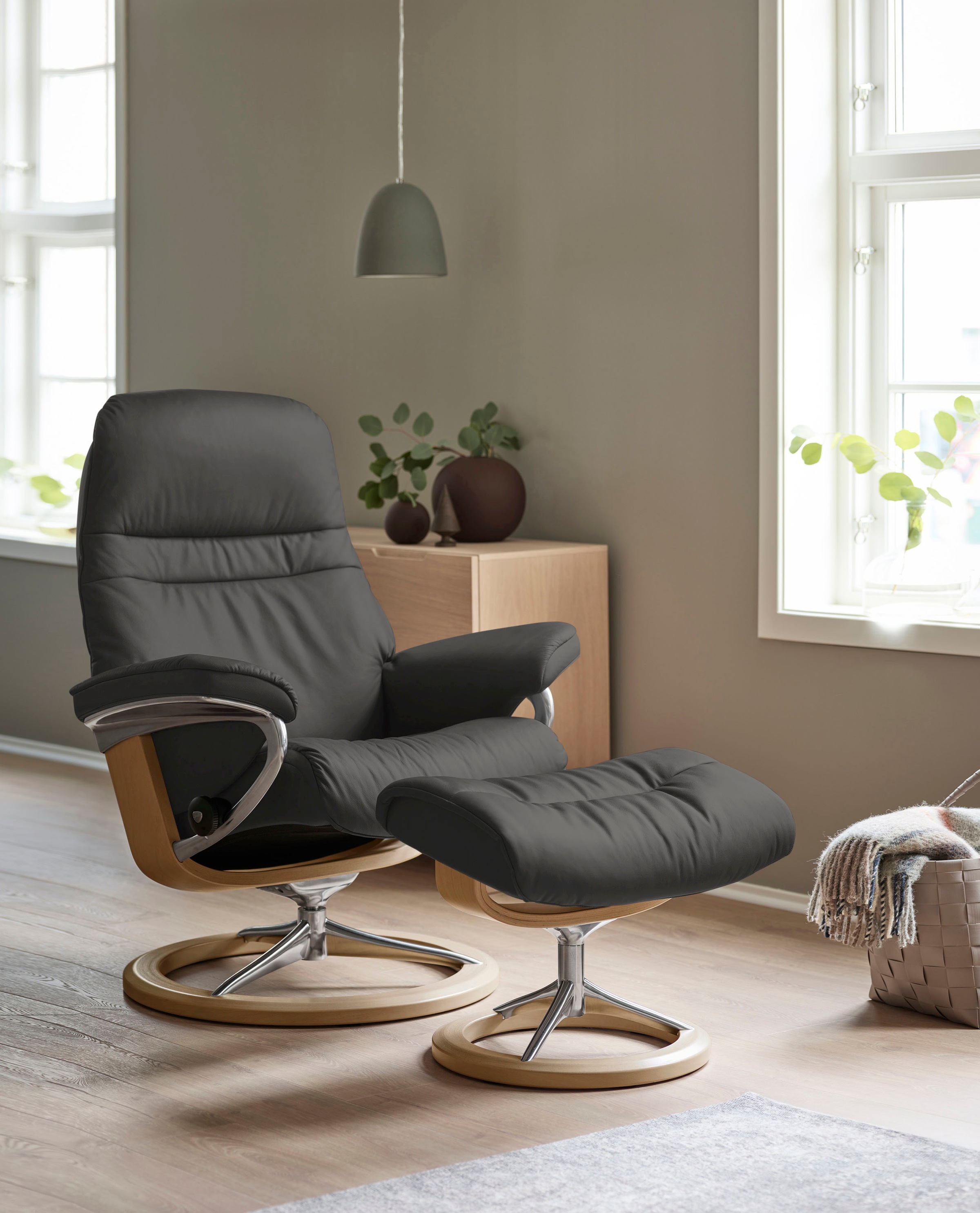 Thumbnail - Stressless Relaxsessel "Sunrise" Relaxsessel mit Hocker, mit Signature Base, Größe S, Gestell Eiche
