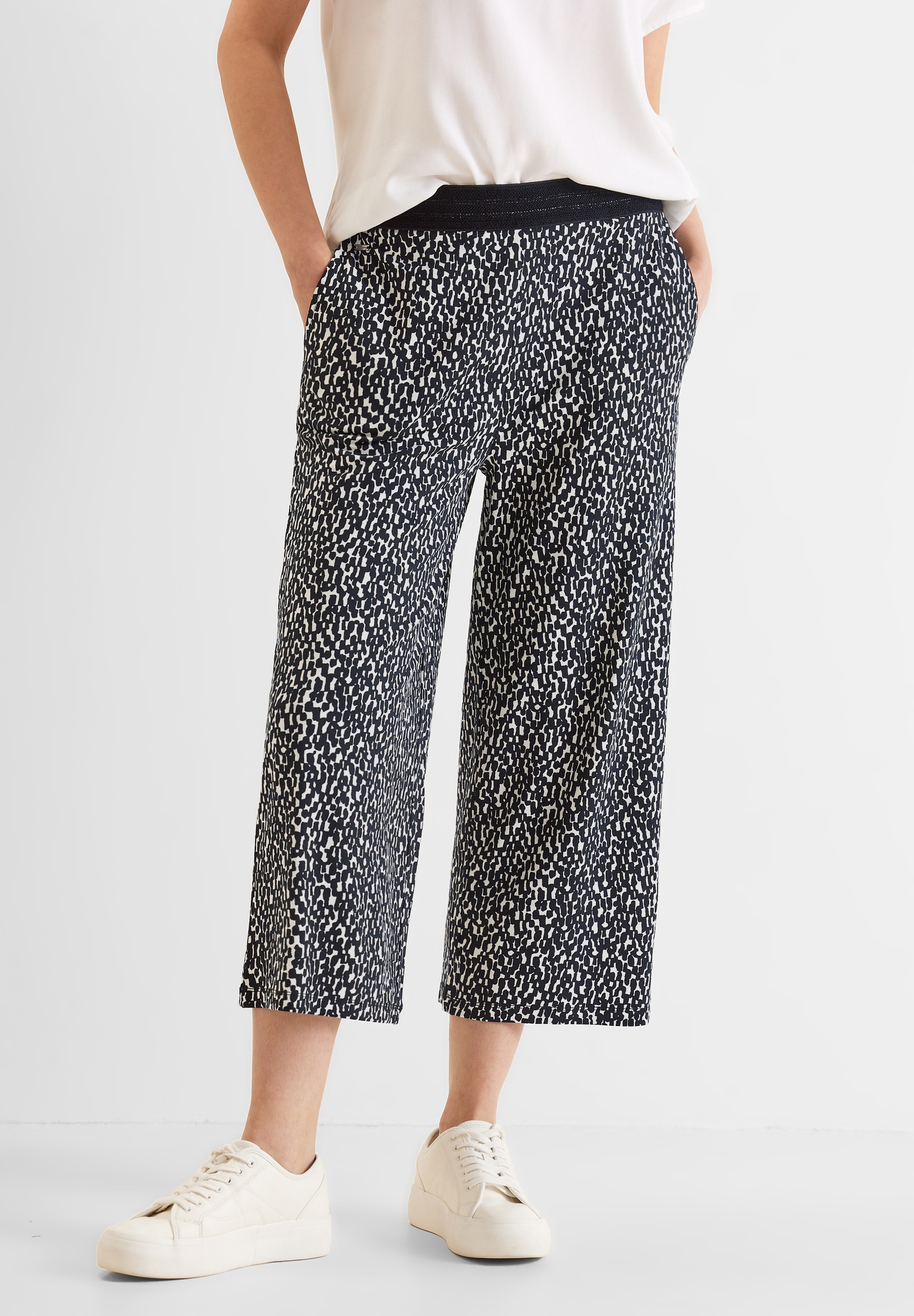 STREET ONE 3/4-Hose, mit allover Print
