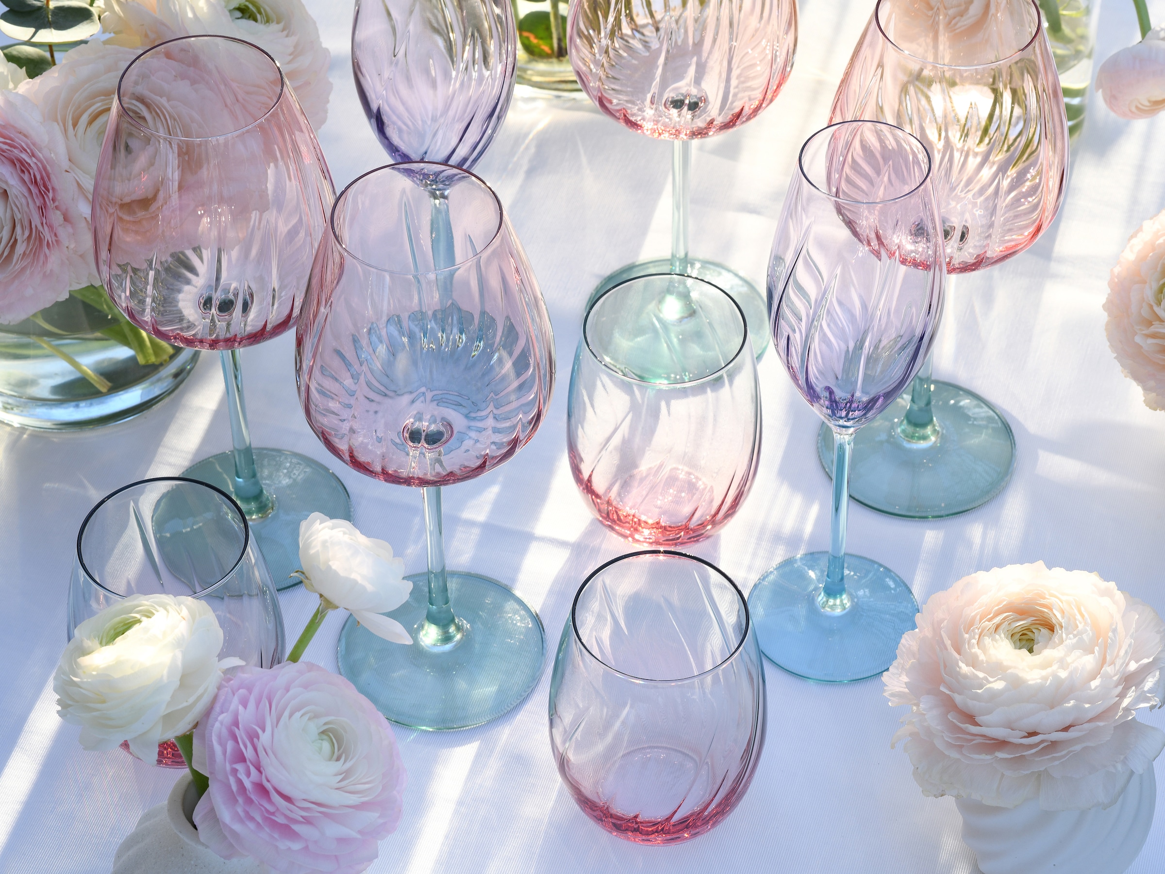 CreaTable Weinglas »Swirly Spring, Weingläser-Set, 4-tlg.«, (Set, 4 tlg.), Rillen Relief, Modern, Sommerlich, Leicht