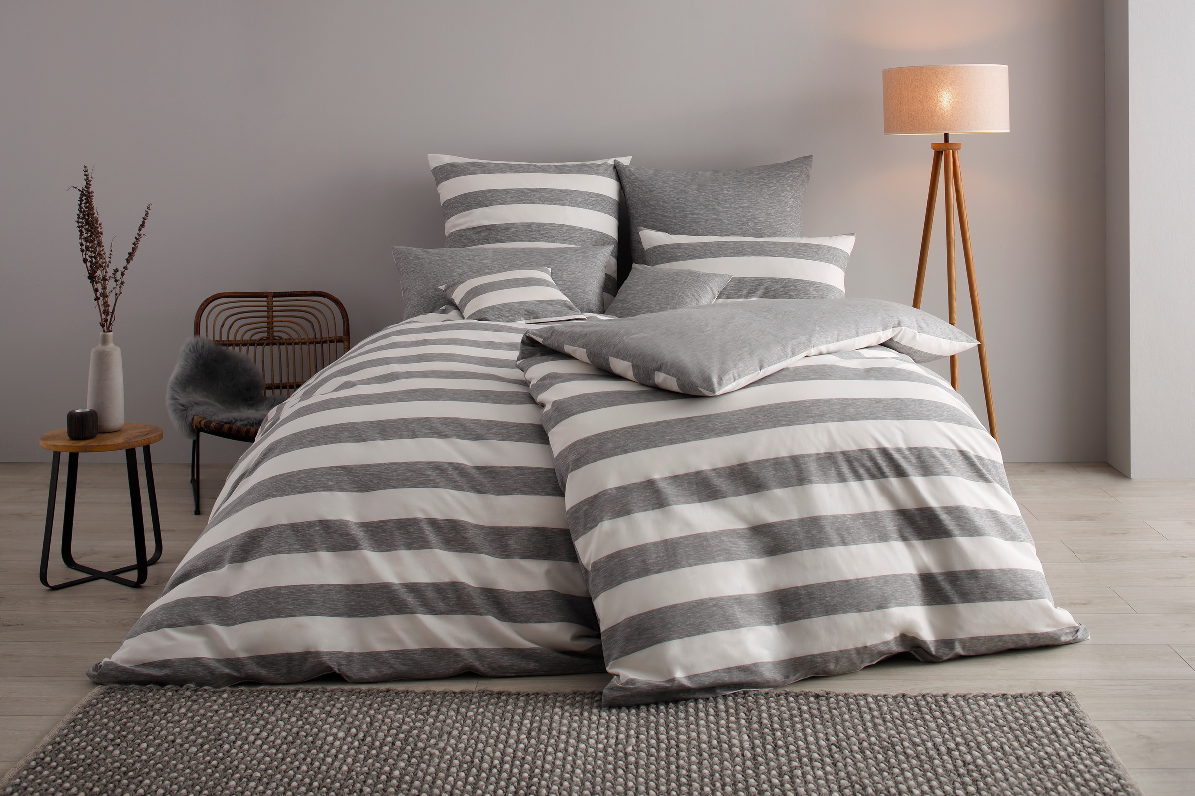 OTTO products Spannbettlaken »Big Stripe in Gr. 90x200, 140x200 oder 180x200 cm«, aus Bio-Baumwolle, für Matratzen bis 30 cm Höhe, Bettlaken