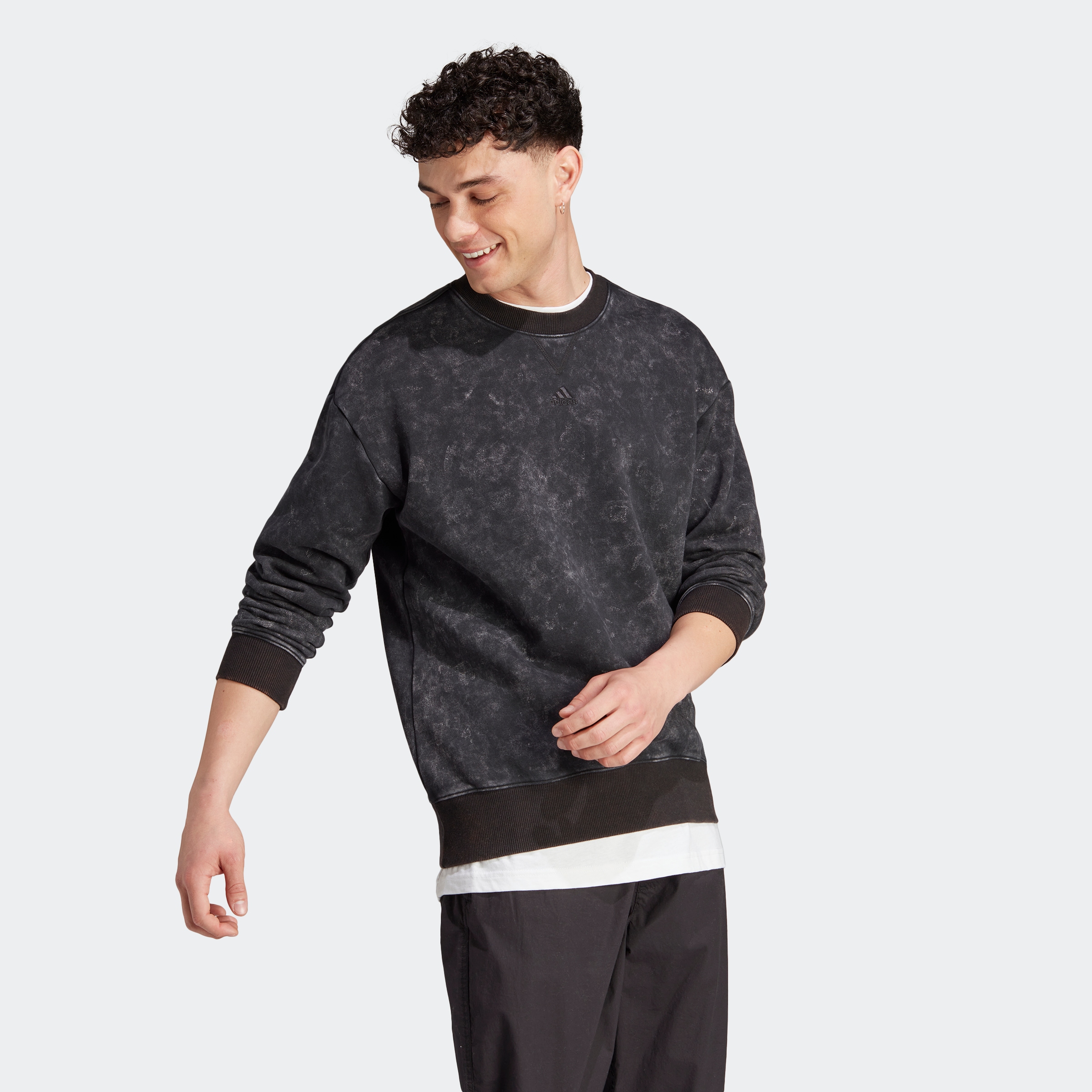 BAUR adidas Sweatshirt W SWT« ALL Black »M Sportswear Friday | SZN