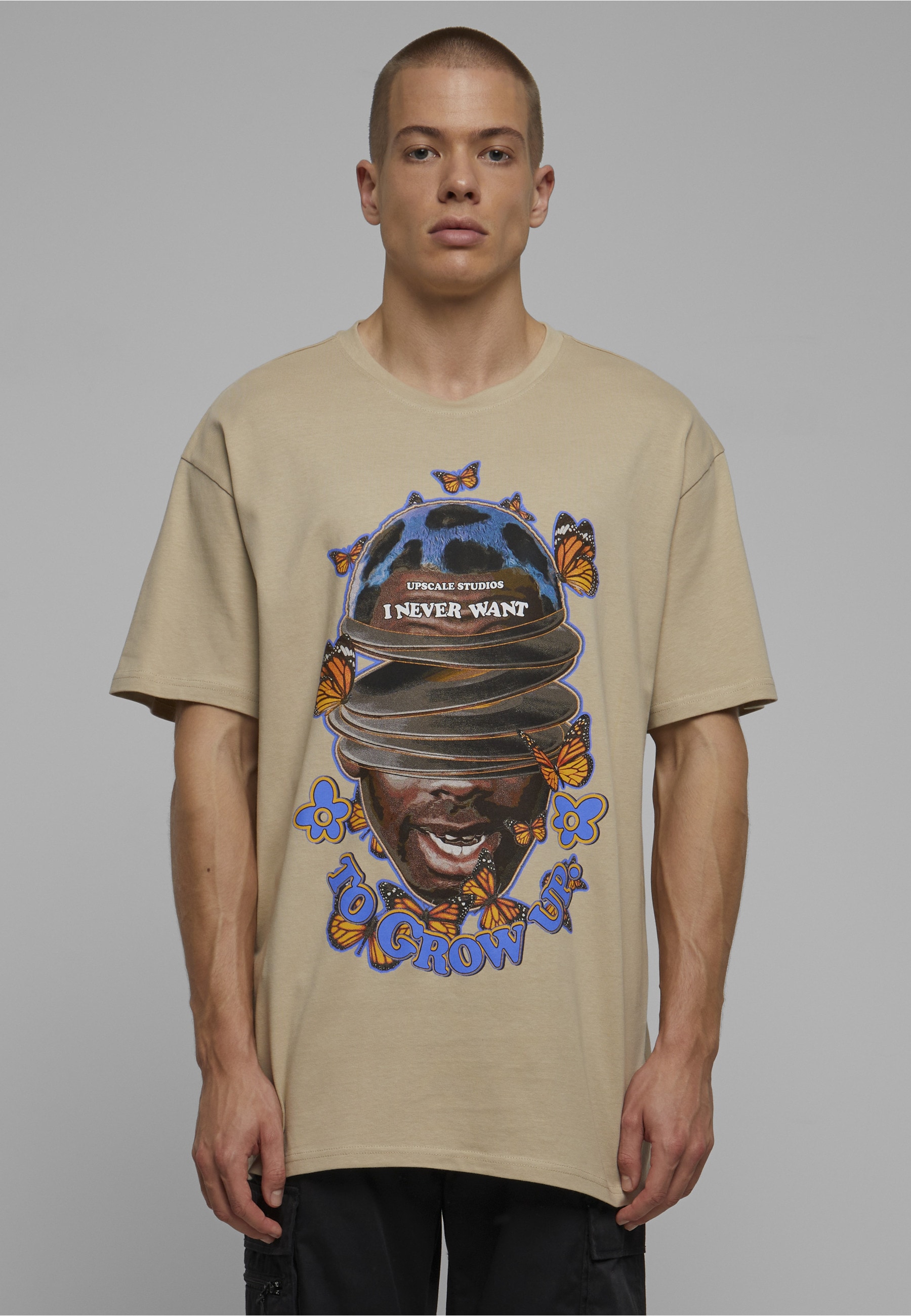 Upscale by Mister Tee T-Shirt »Upscale by Mister Tee Männer Grow Up Oversize Tee« 1 Stk.