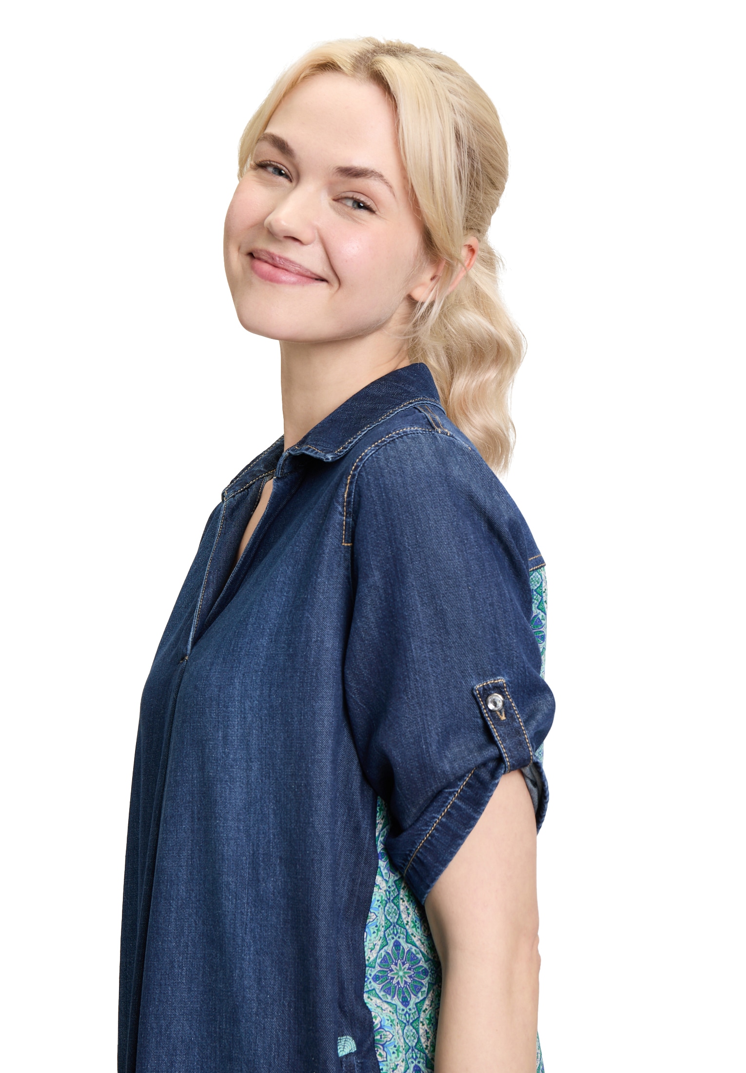 Cartoon Jeanskleid »Cartoon Jeanskleid mit Patches«, Patches