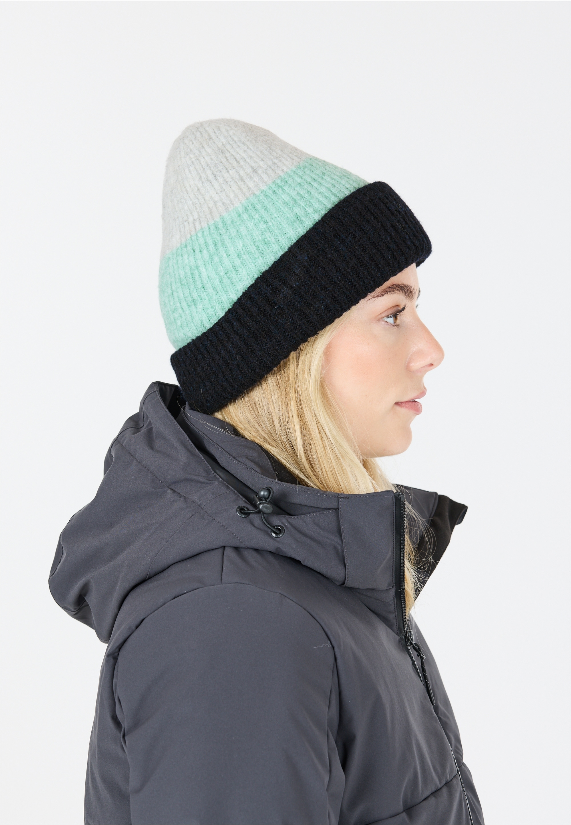 WHISTLER Strickmütze »Valeo«, in stylischer Strick-Qualität