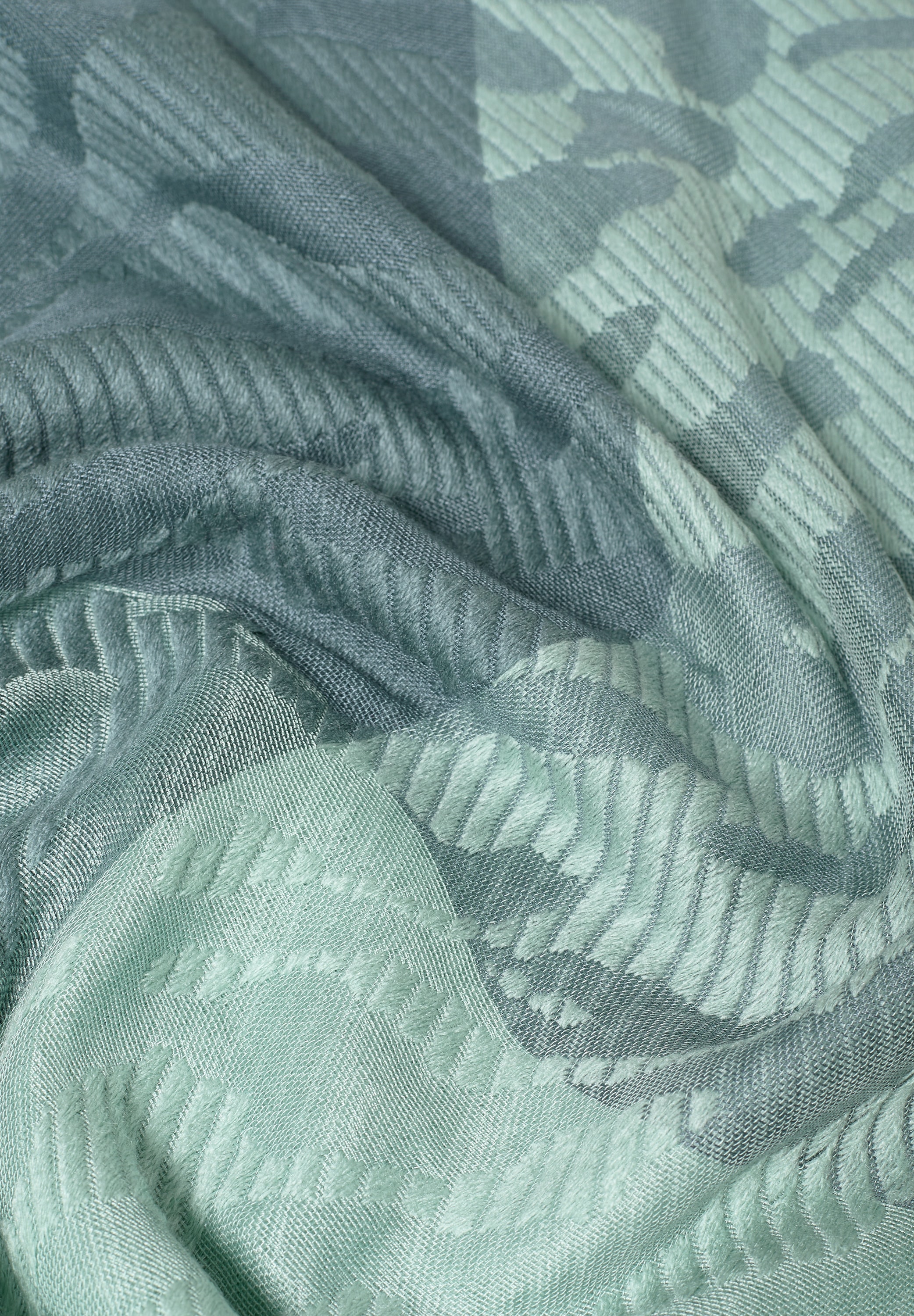 Cecil Halstuch, mit Zebramuster