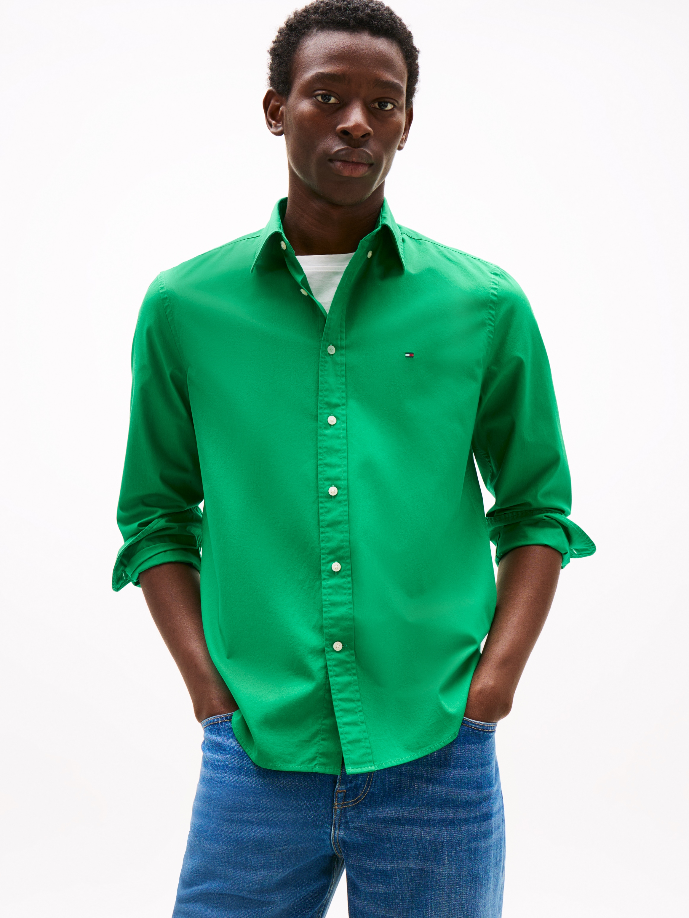 Tommy Hilfiger Businesshemd "FLEX POPLIN SOLID RF SHIRT 1", mit Logosticker günstig online kaufen