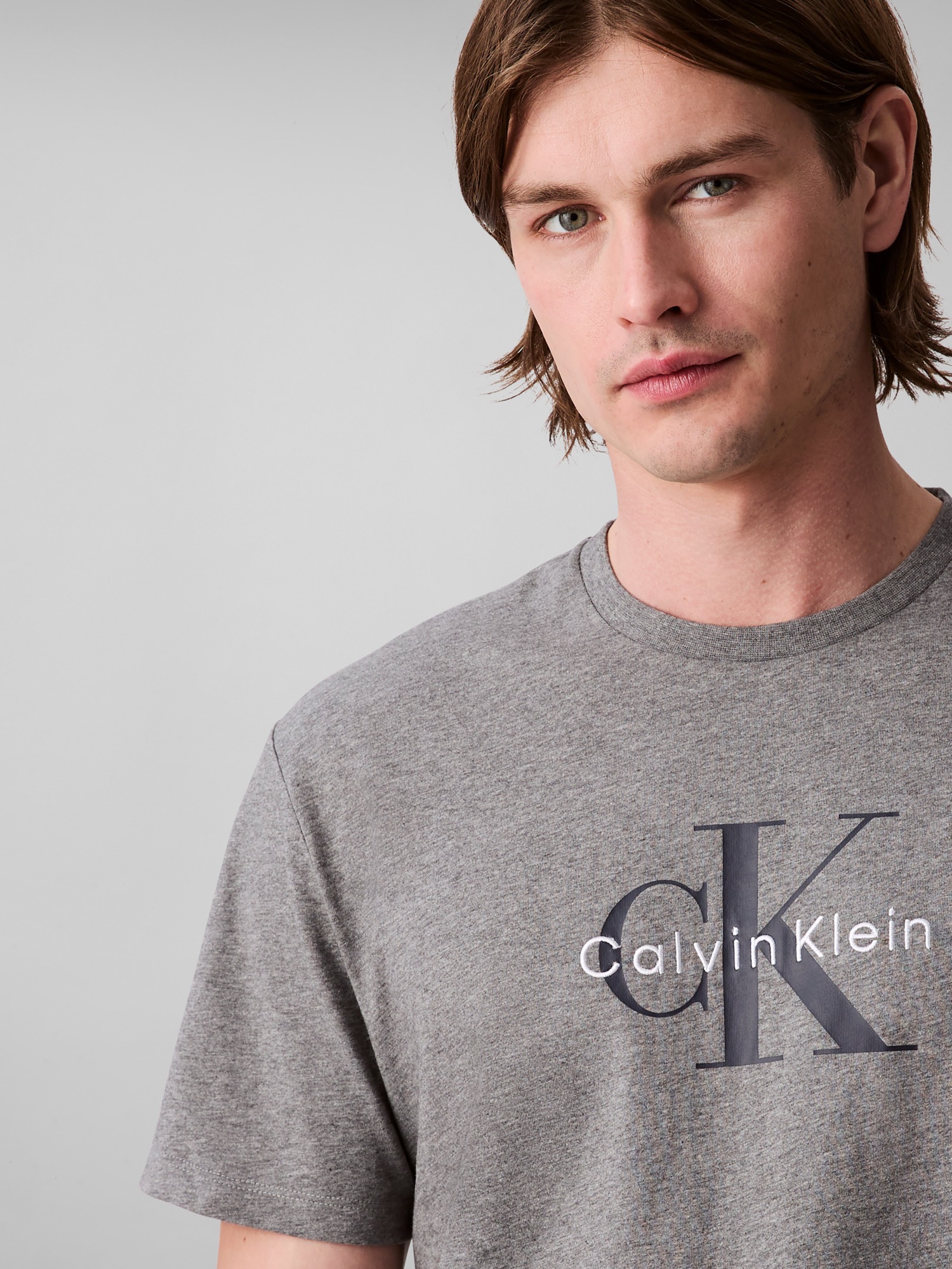 Calvin Klein Jeans T-Shirt »SS Hero Monologo Tee 20s«, Mit Rundhalsausschnitt, regular fit