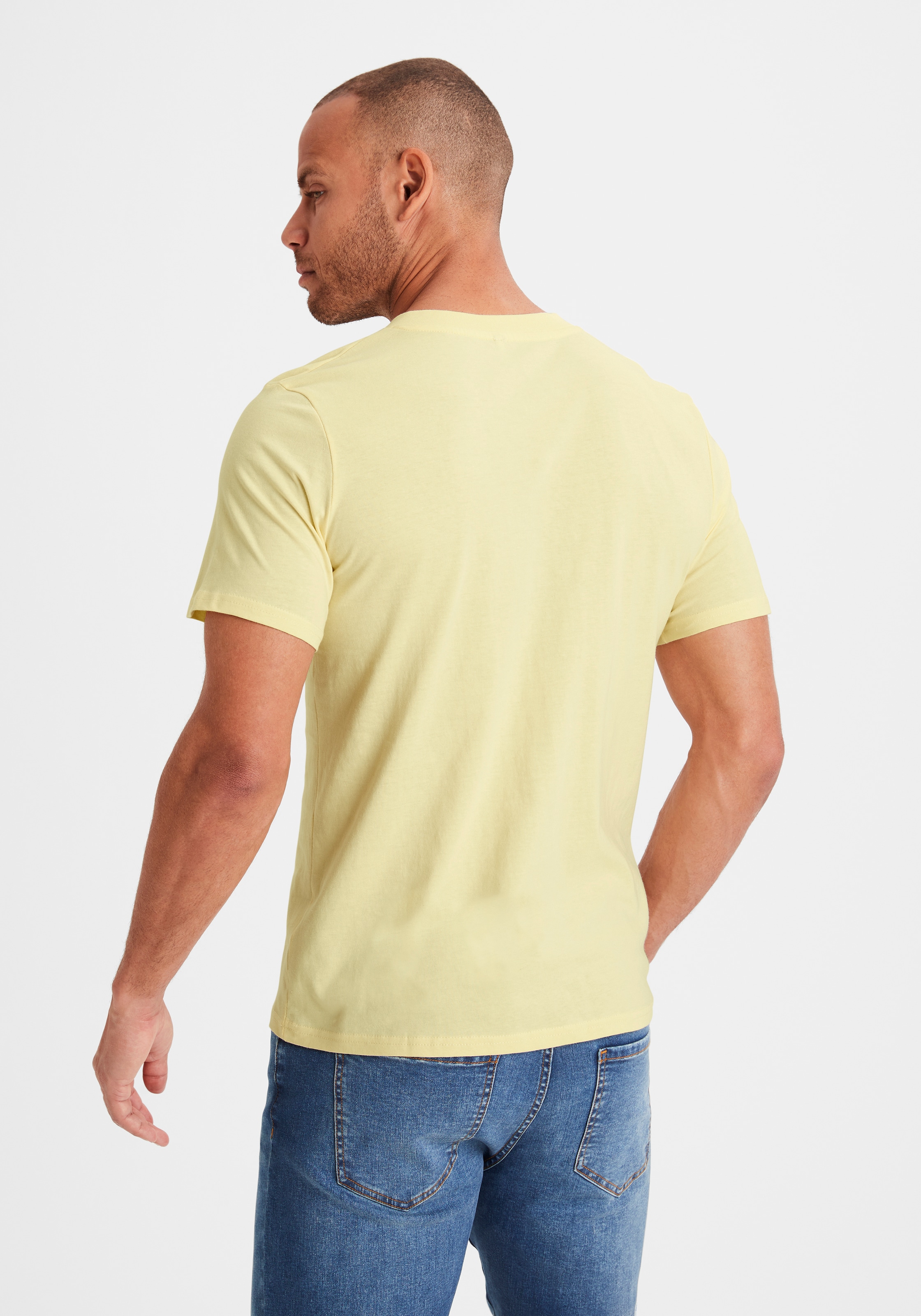 KangaROOS T-Shirt »Regular Fit,«, (2er-Pack), Freizeitshirt mit Kurzarm, V-Ausschnitt aus reine Baumwolle