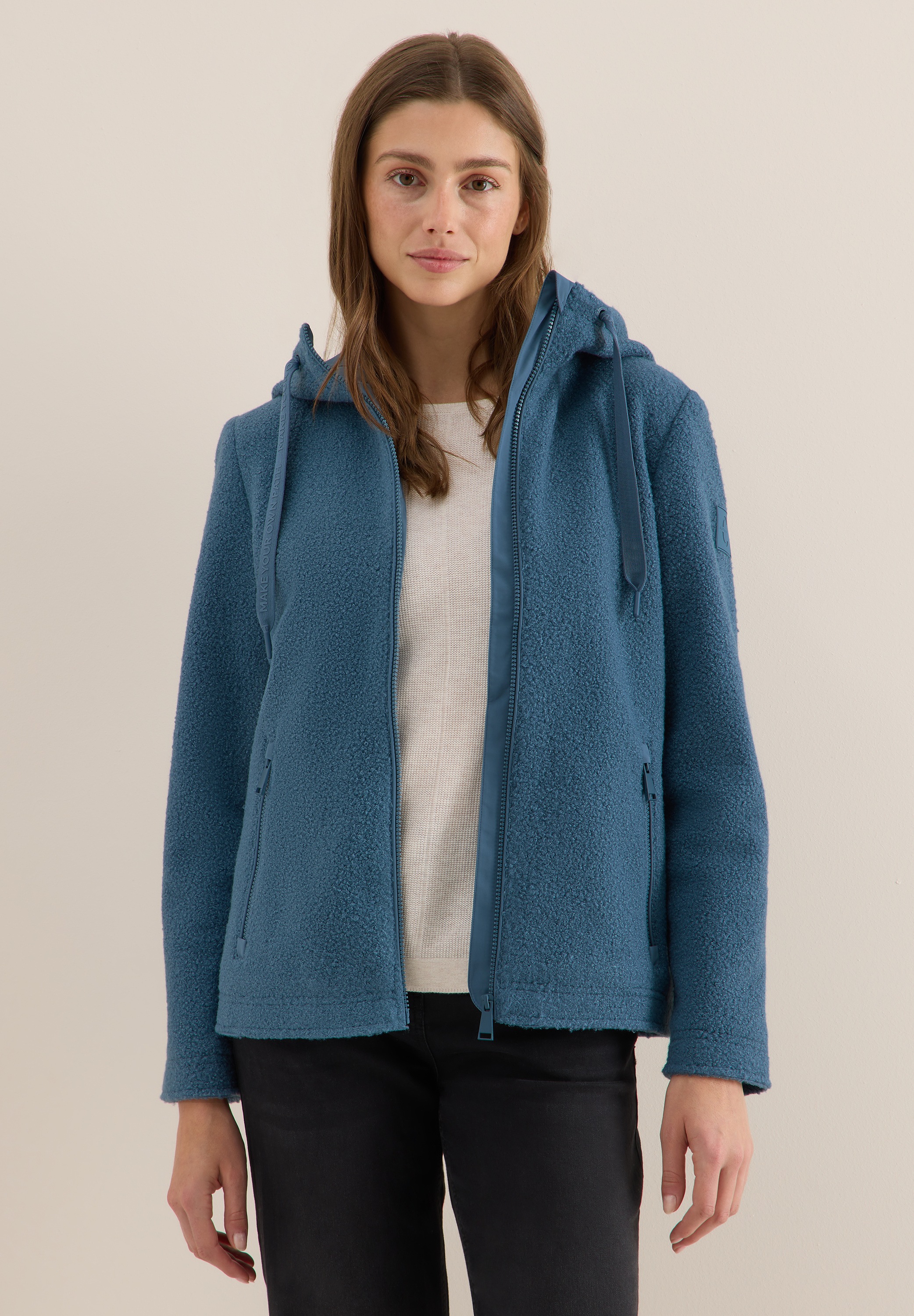 Cecil Fellimitatjacke mit Kapuze mit Kapuze mit Tunnelzugband