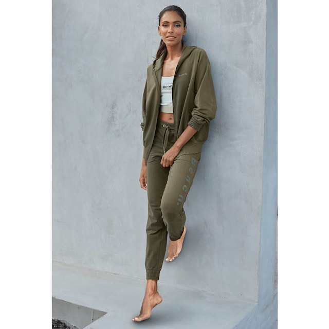 Bench. Loungewear Kapuzensweatjacke, mit sportlichen Teilungsnähten,  Loungeanzug für bestellen | BAUR