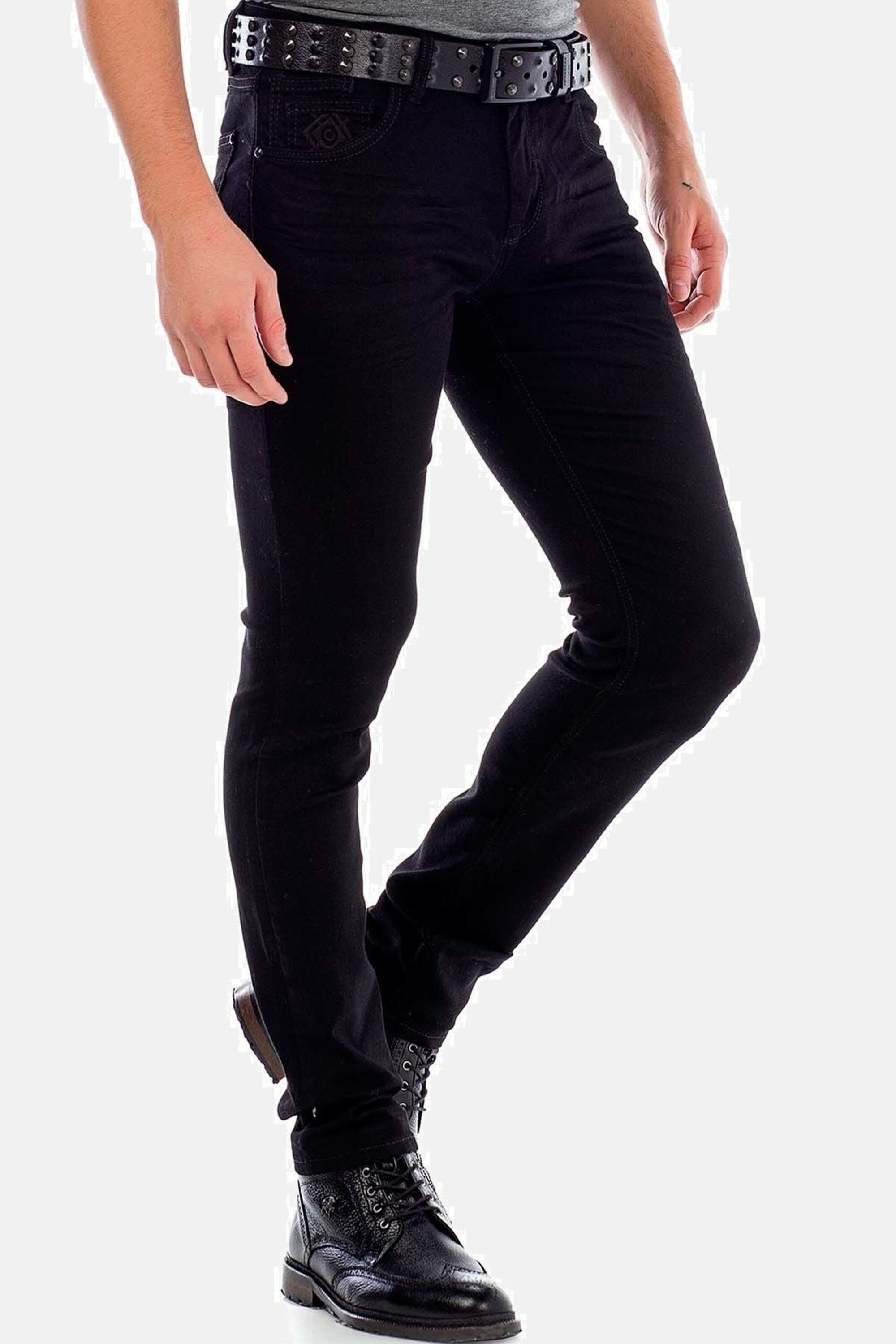 Cipo & Baxx 5-Pocket-Jeans »Jeans«, im Straight Fit
