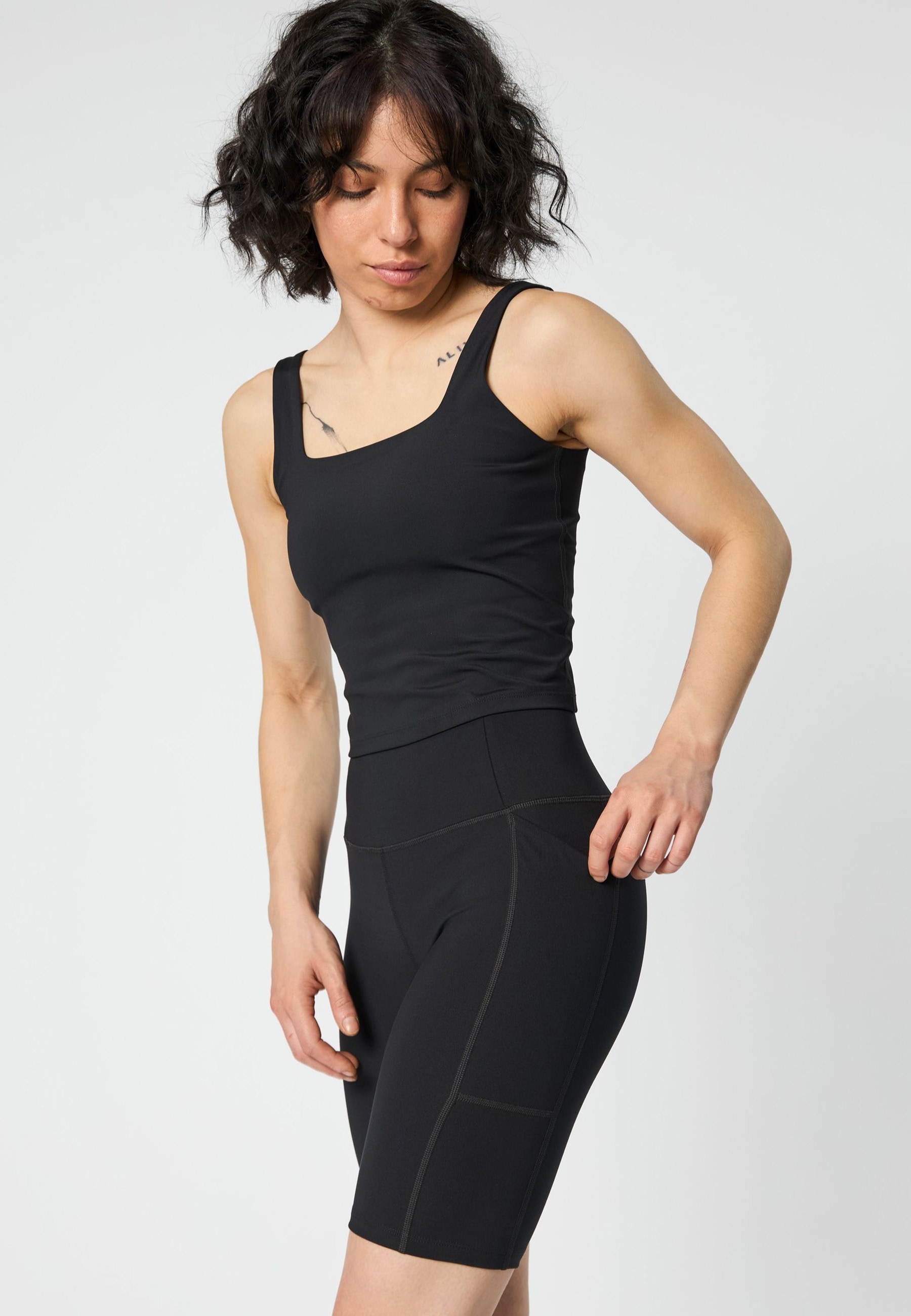 GIRLFRIEND COLLECTIVE Tanktop »Girlfriend Collective Tommy Square Tank«
