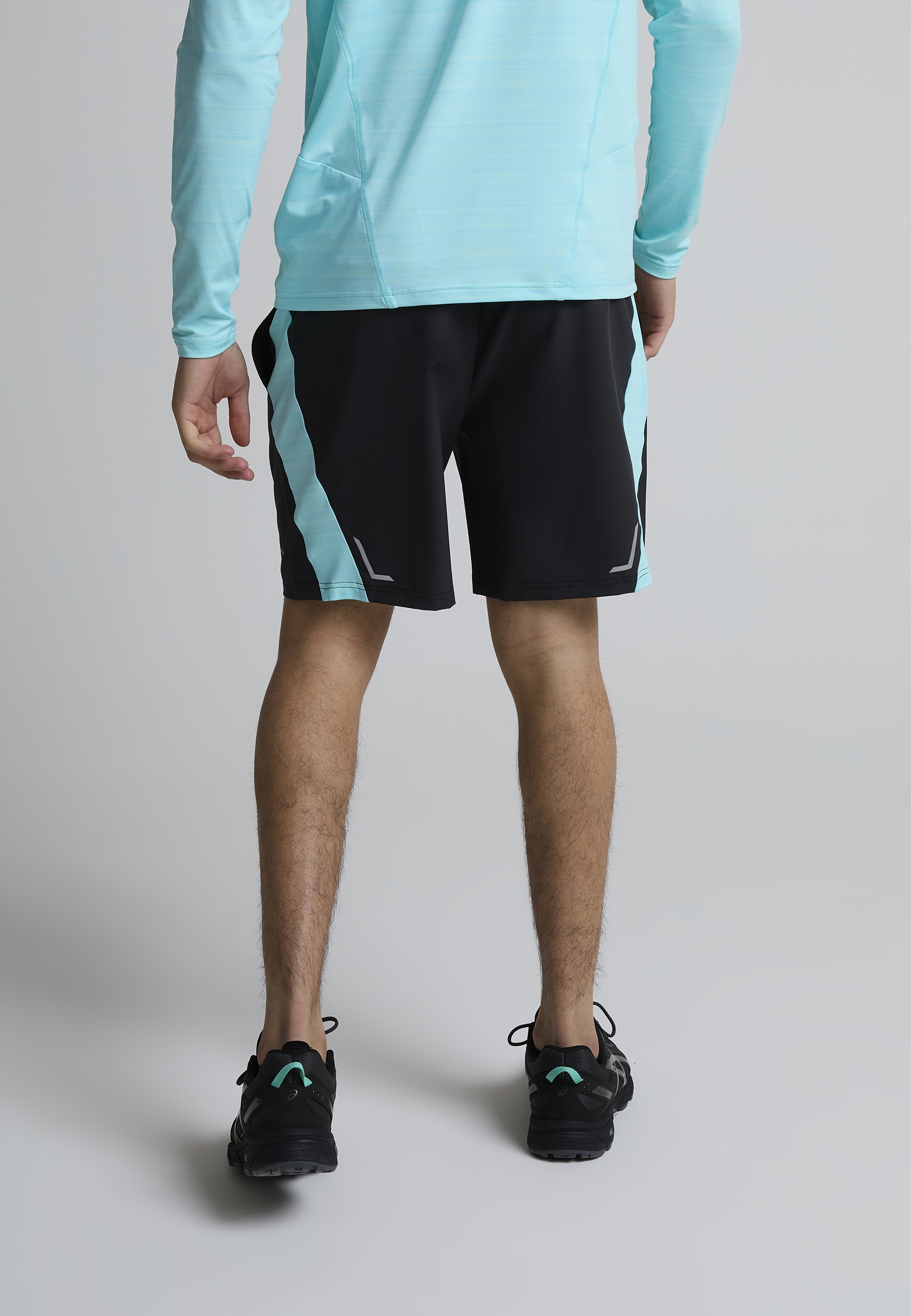 Monterrain Trainingsshorts »Monterrain LYDER 3.0 WOVEN RUNNING SHORT«