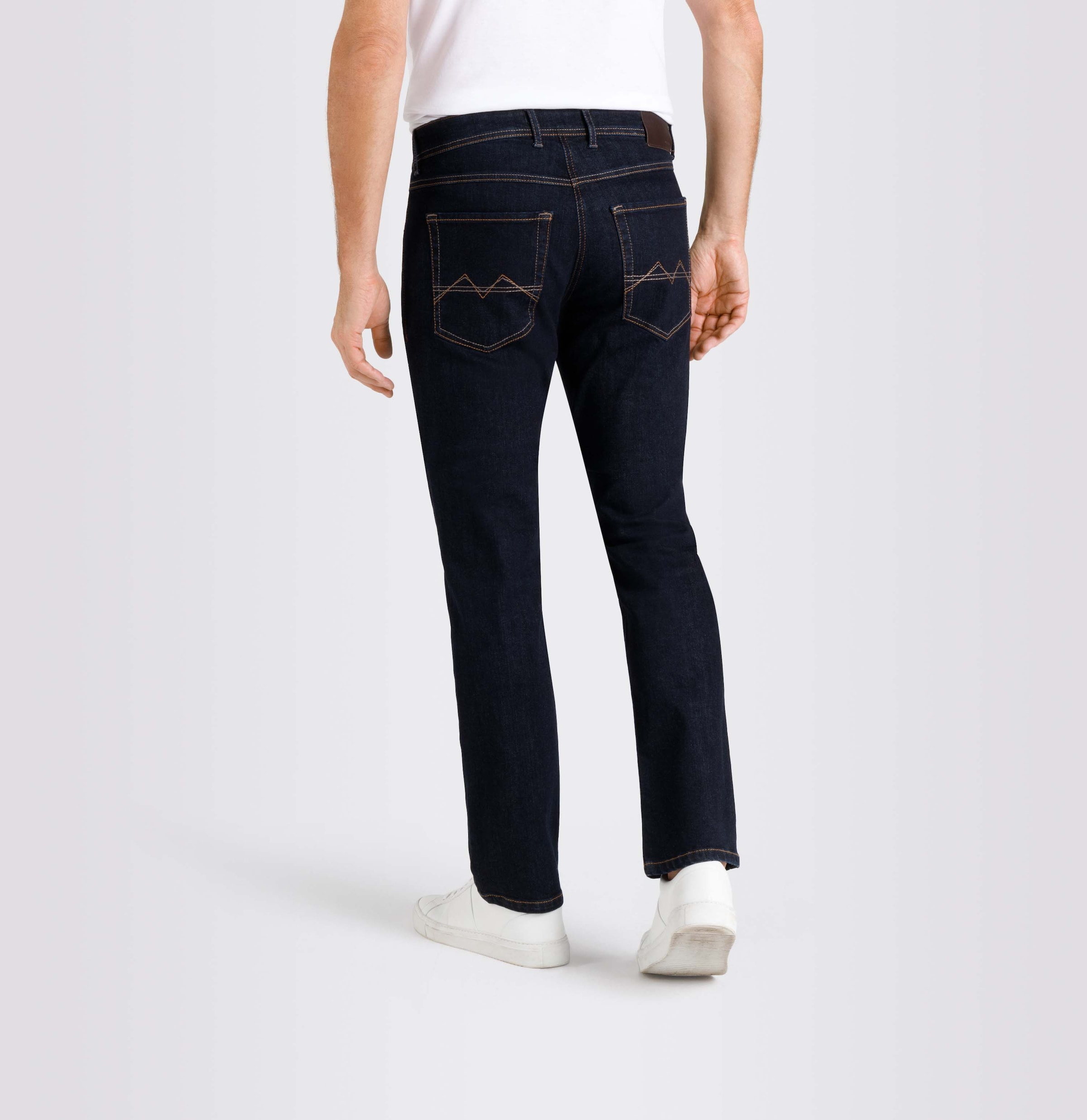 MAC Straight-Jeans "Arne", in gepflegter Optik, mit Stretch günstig online kaufen