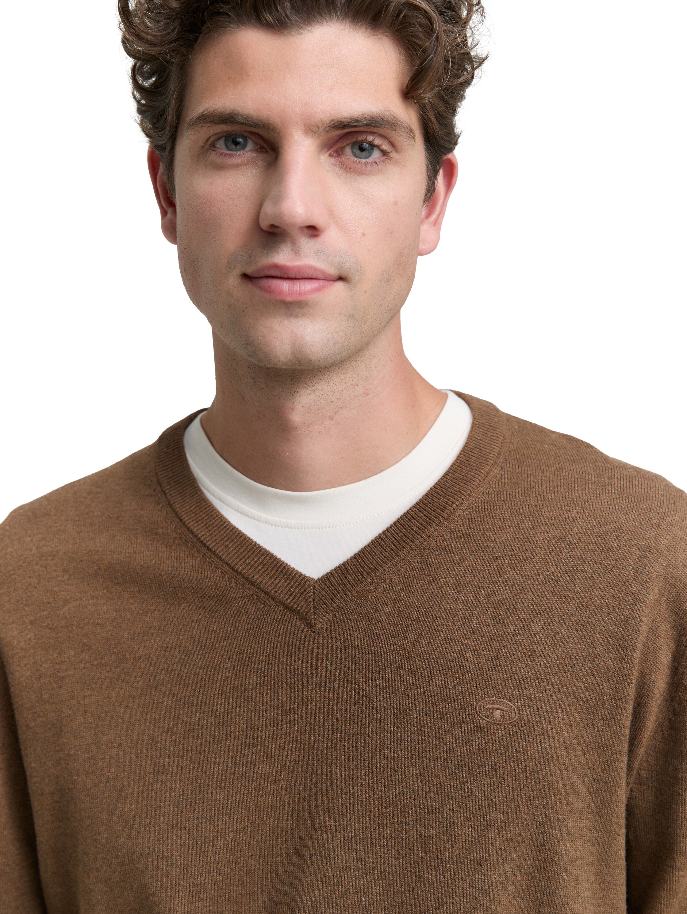 TOM TAILOR V-Ausschnitt-Pullover, mit kleiner Logo-Stickerei