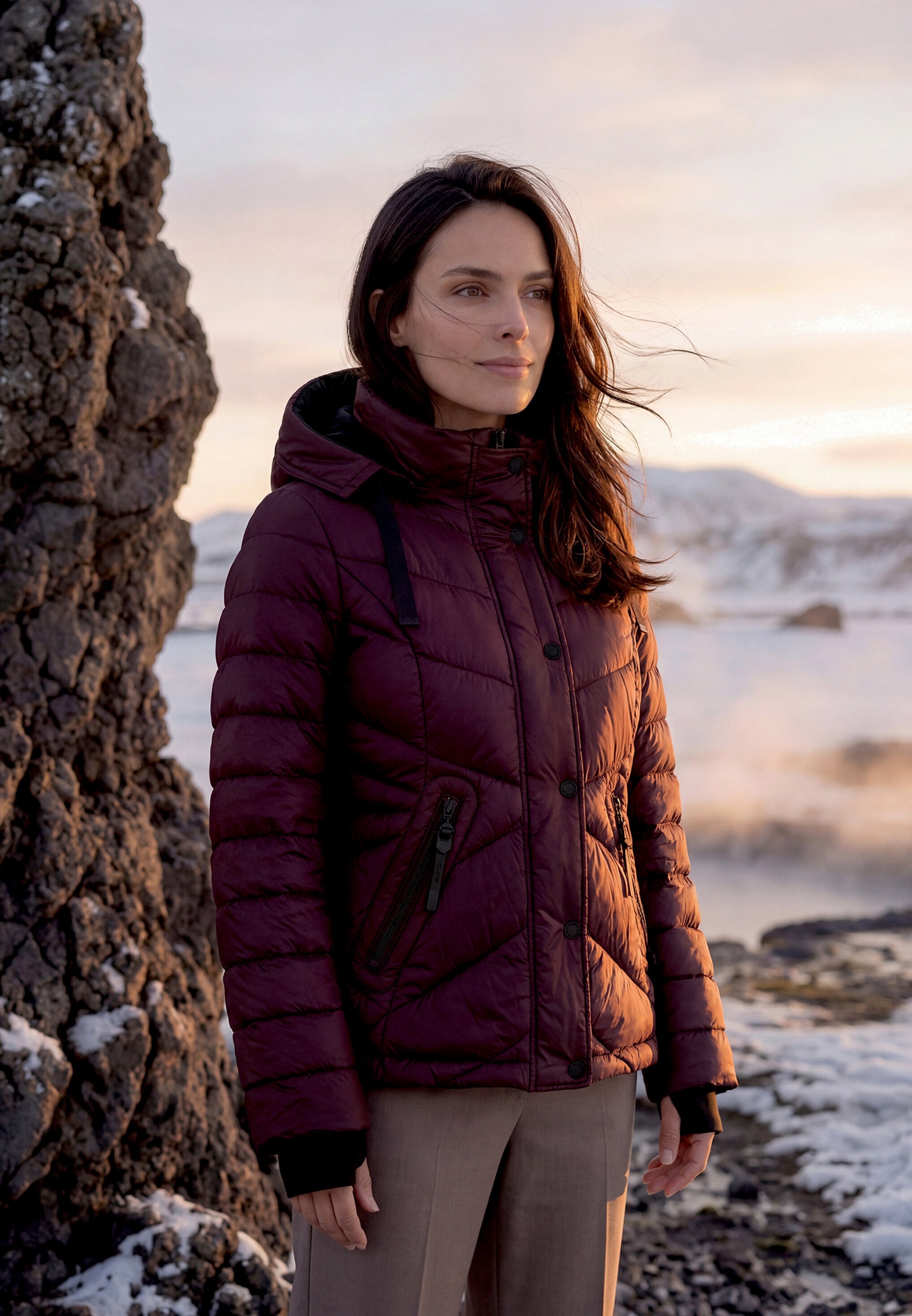 Gil Bret Winterjacke »Damen Kunstdaune« mit Kapuze