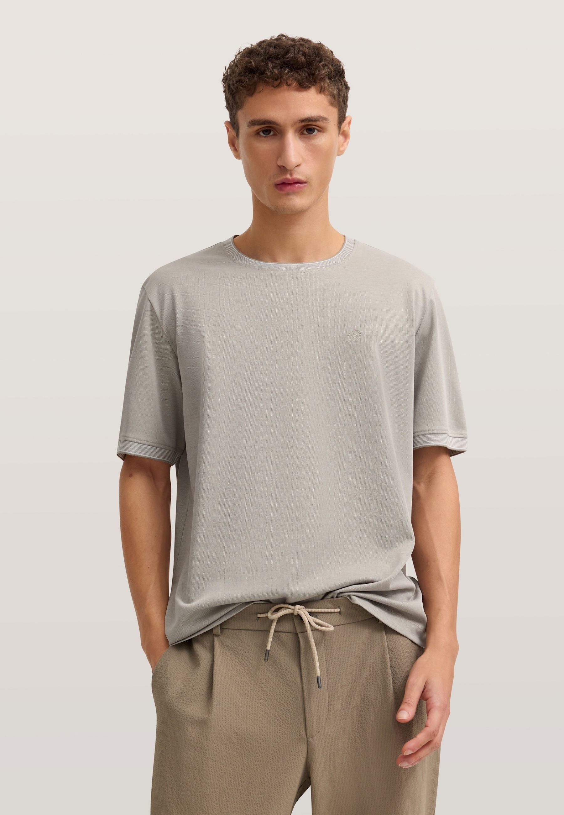 bugatti T-Shirt aus einem Baumwoll-Mix
