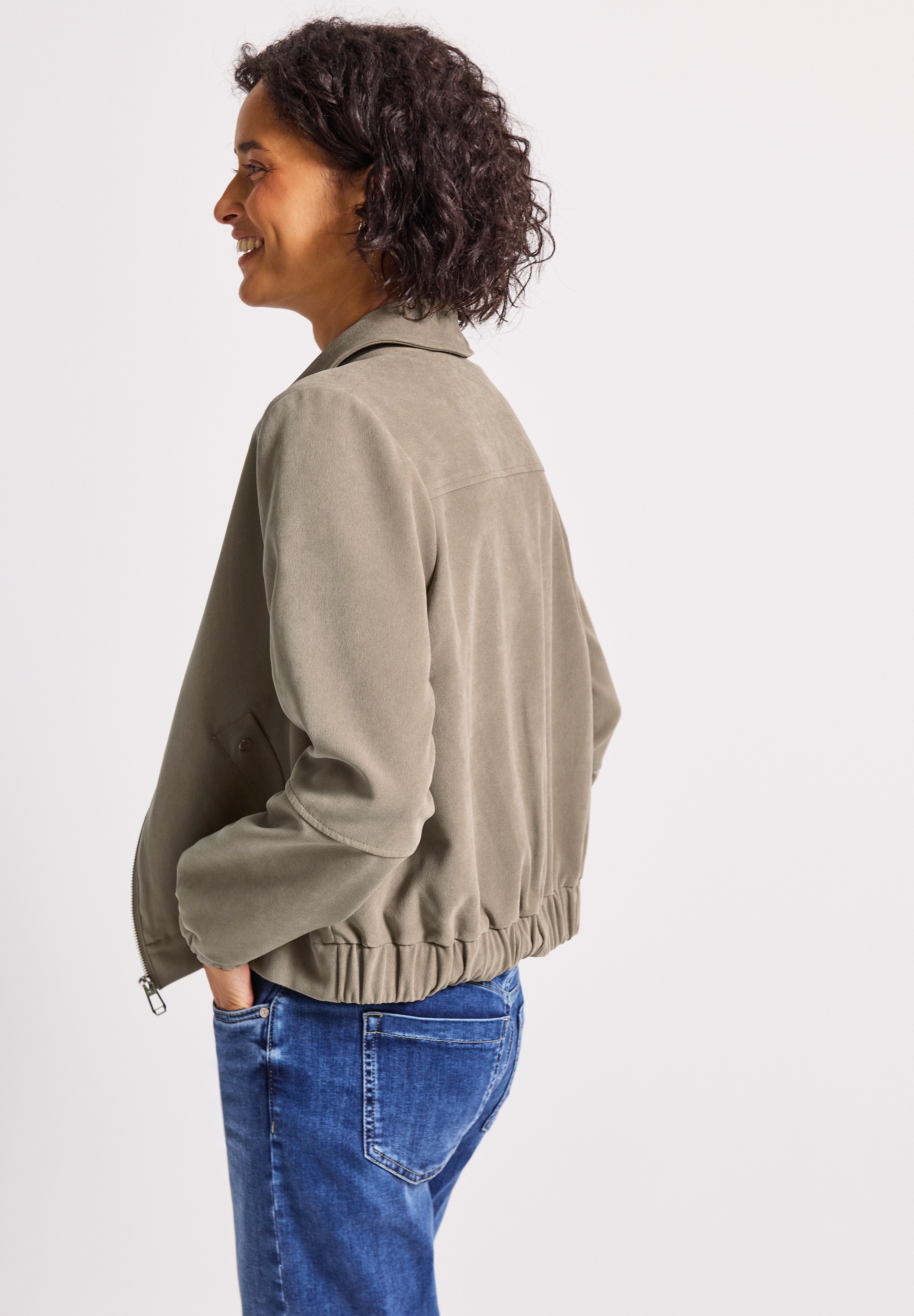 STREET ONE Kurzjacke, mit Kapuze, in Cord-Optik günstig online kaufen