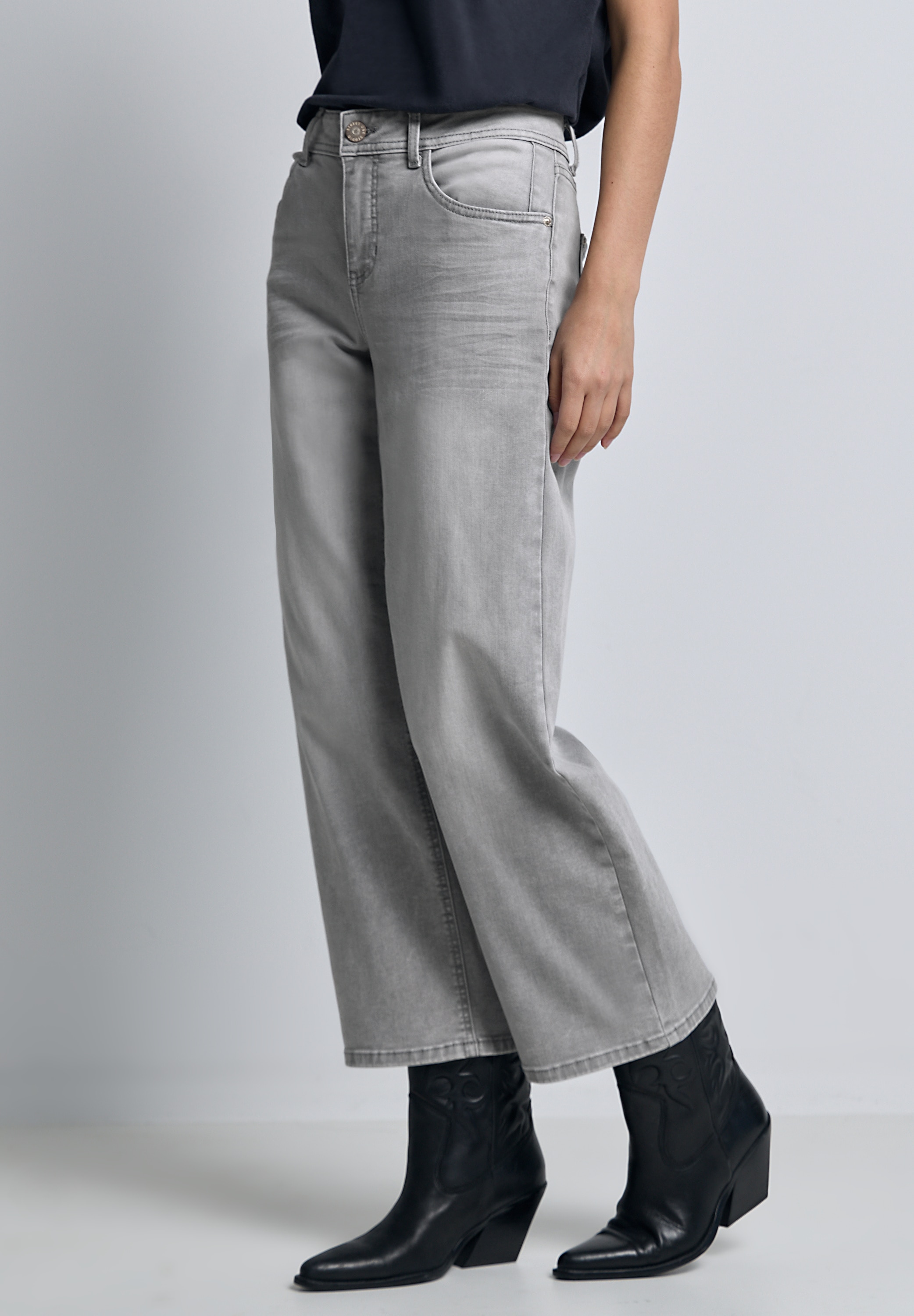 STREET ONE STUDIO Comfort-fit-Jeans, mit Wide Legs