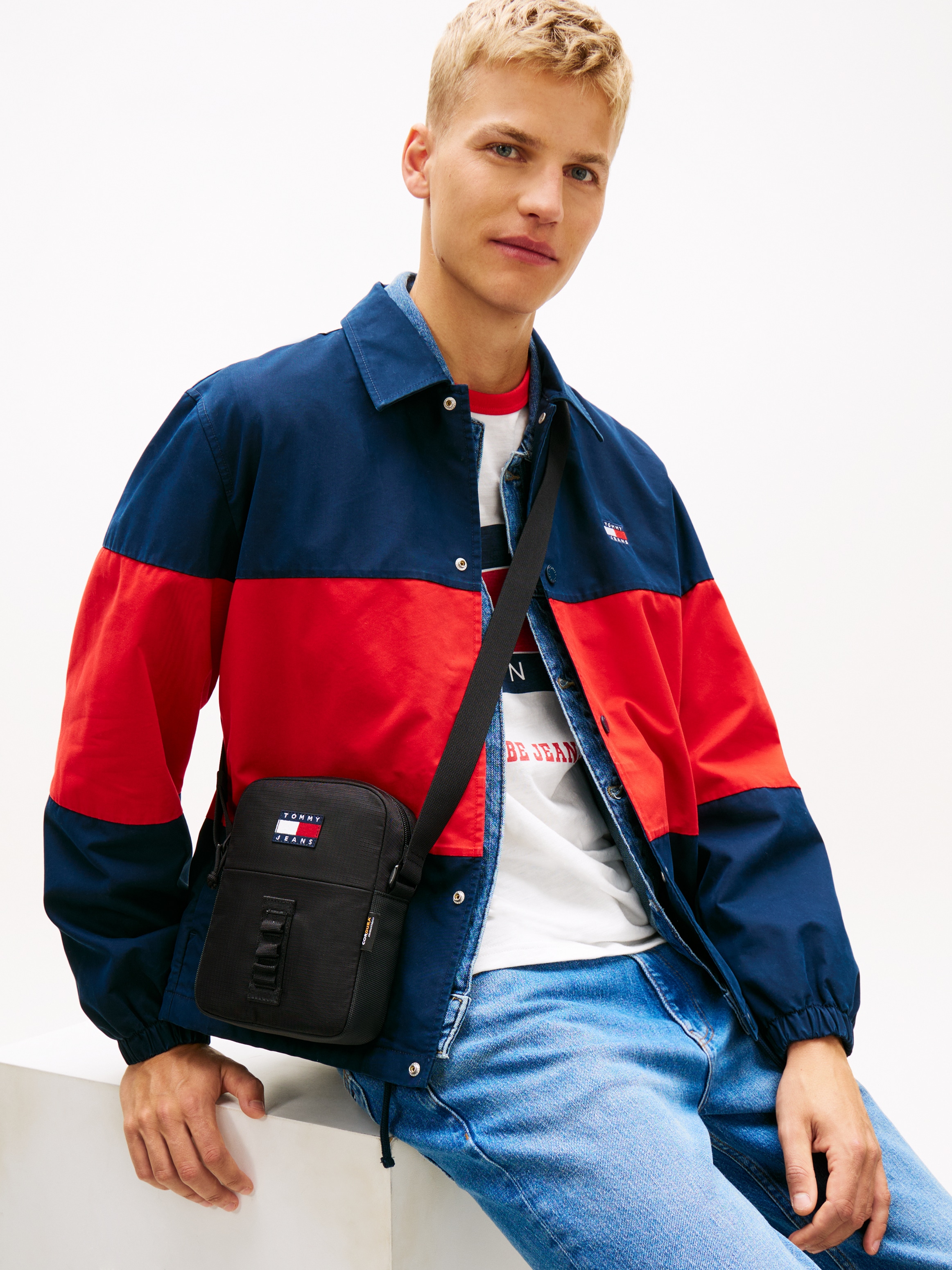 Tommy Jeans Umhängetasche »TJM OUTDOOR REPORTER« Unisex Mini-Bag, Schultertasche, Cross-Body Bag mit Gurtbandschlaufen