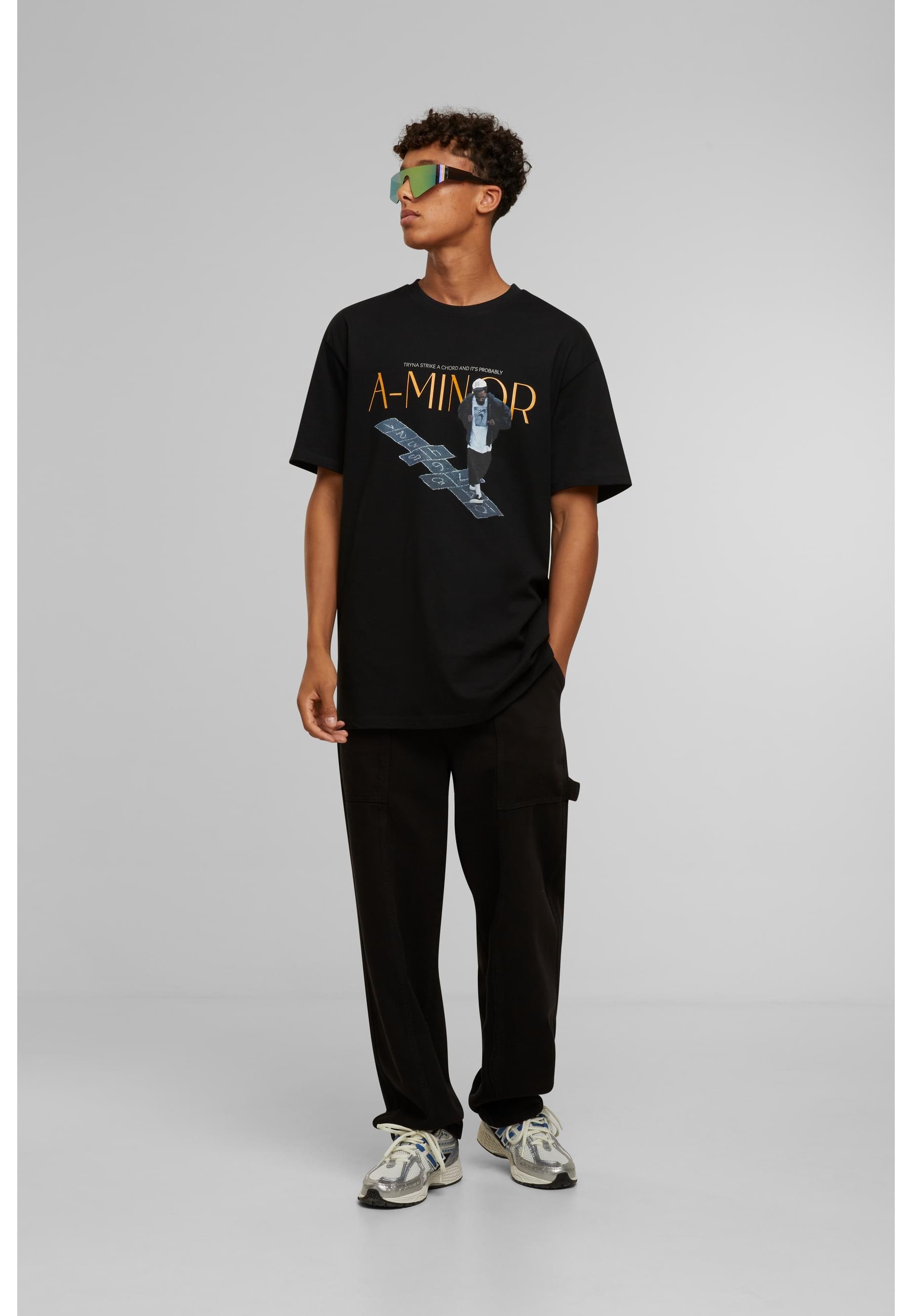 Upscale by Mister Tee T-Shirt »Upscale by Mister Tee A-Minor Oversize Tee«, (1 tlg.)