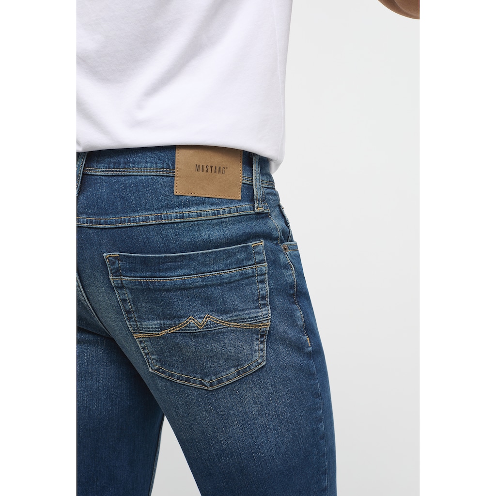 MUSTANG Straight-Jeans »Washington«