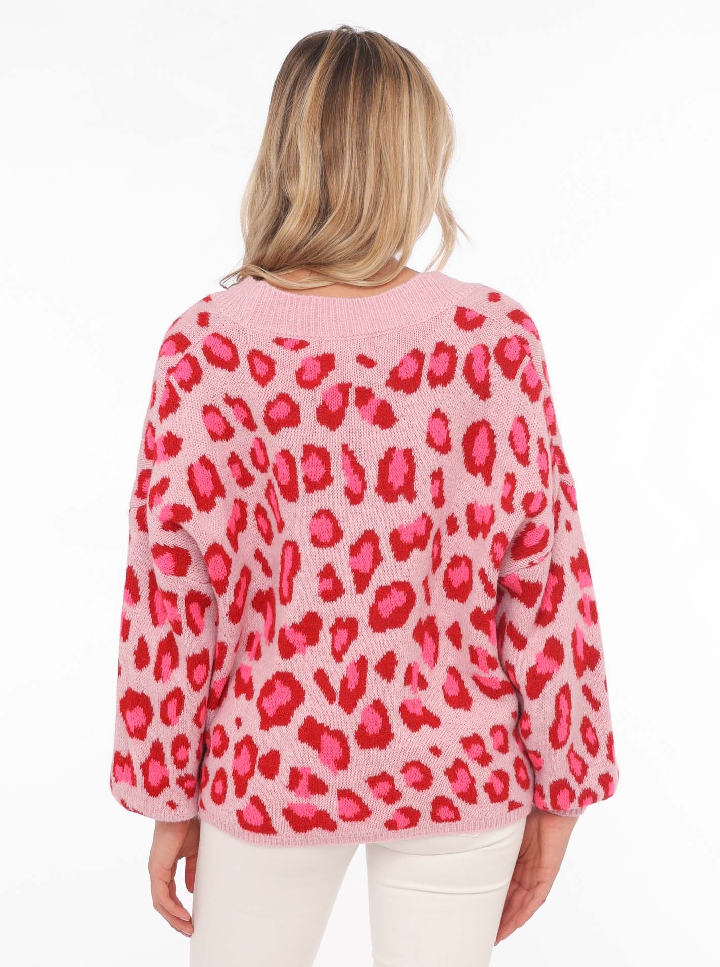 Zwillingsherz Strickjacke »"Big Leo"«, mit Knöpfen und auffallendem Leo Muster, One Size